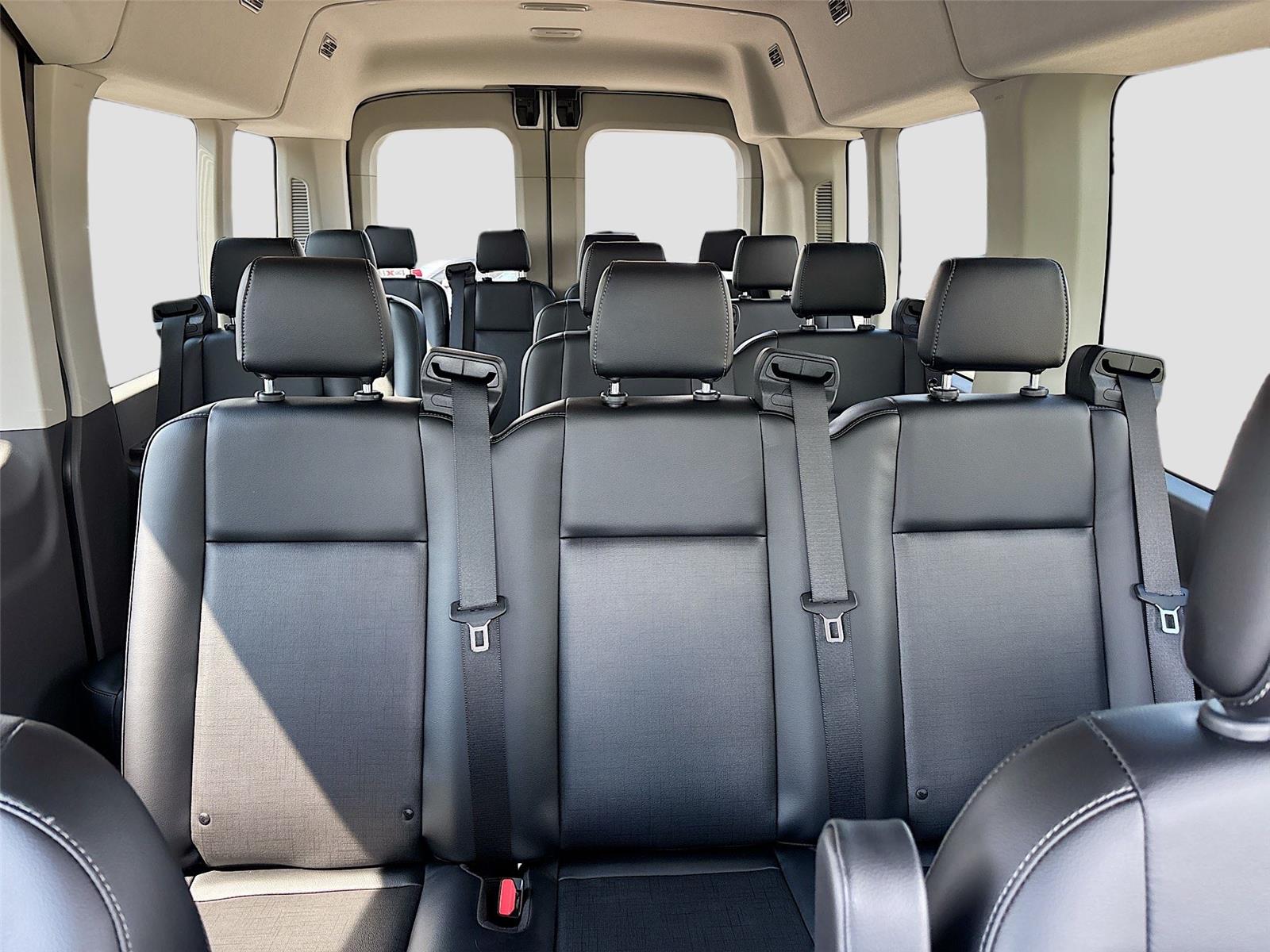 2026 Ford Transit Passenger Wagon XL