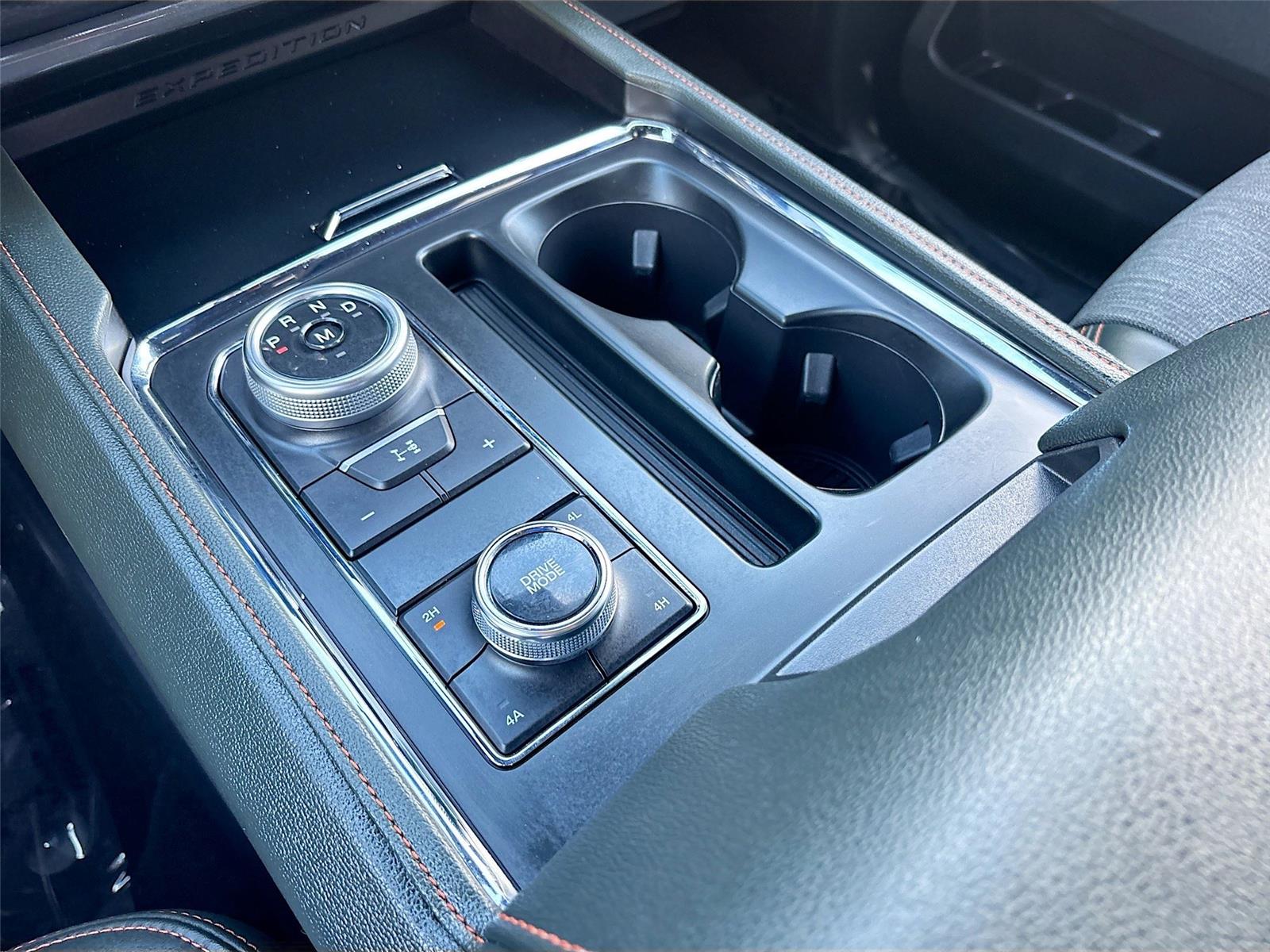 2024 Ford Expedition Timberline