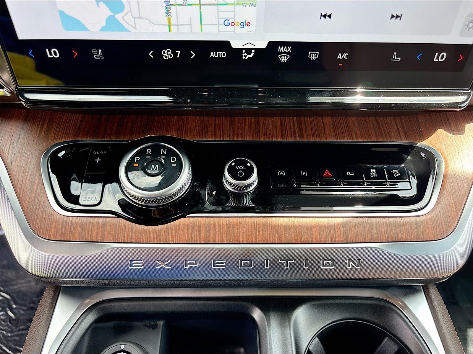 2026 Ford Expedition King Ranch