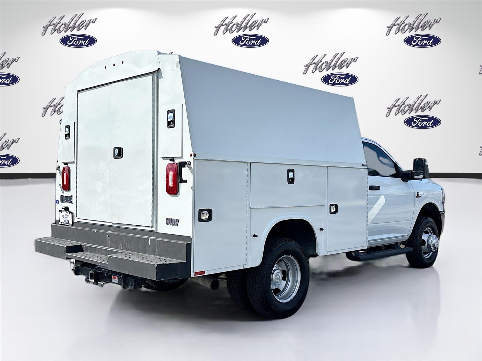 2024 Ram 3500 Chassis Cab Tradesman