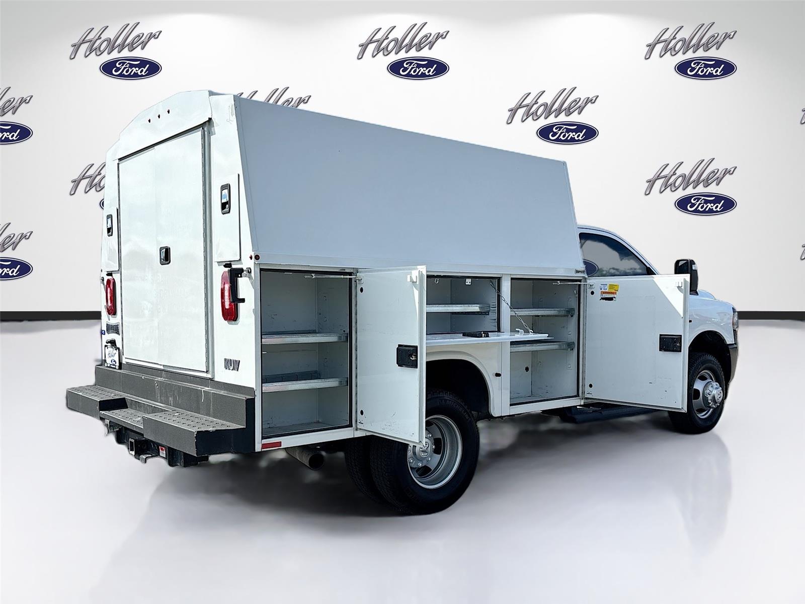 2024 Ram 3500 Chassis Cab Tradesman