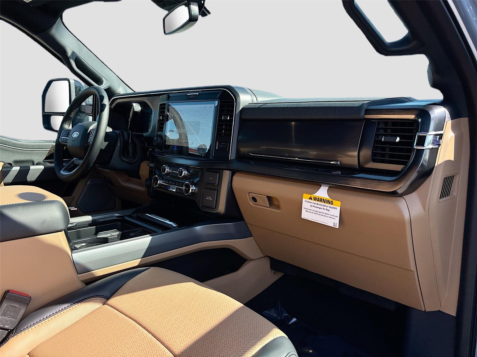2026 Ford Super Duty F-350 DRW LARIAT
