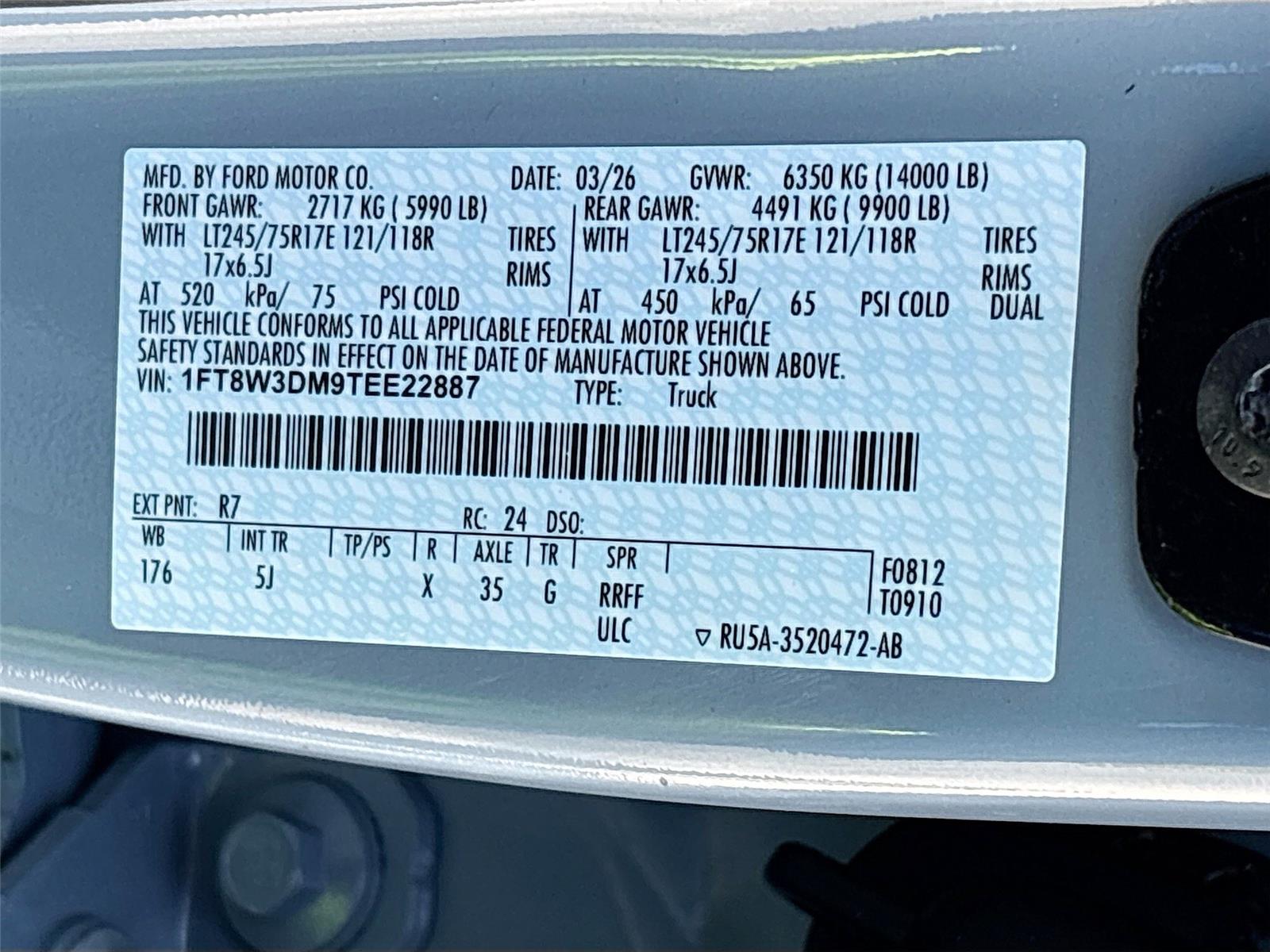 2026 Ford Super Duty F-350 DRW LARIAT