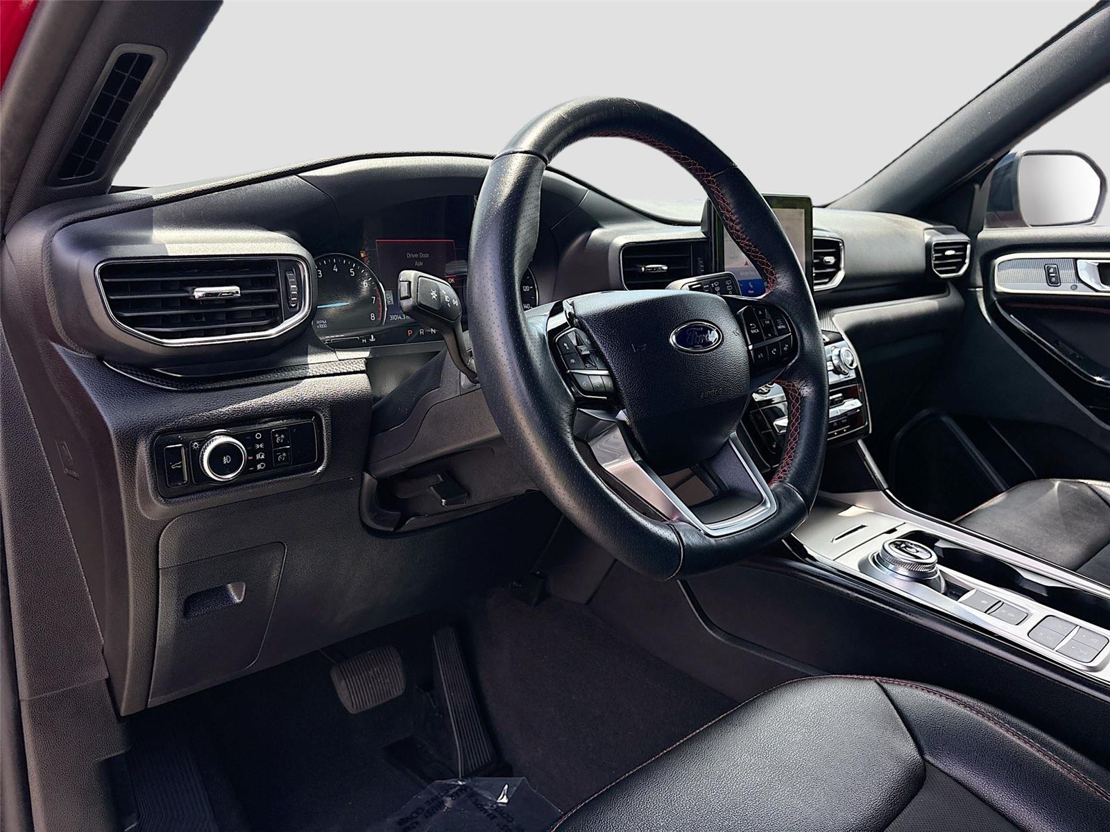 2024 Ford Explorer ST-Line