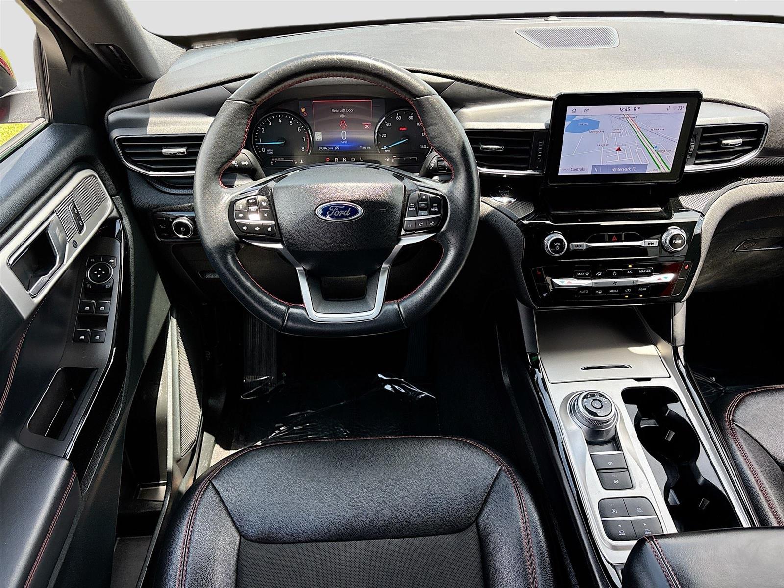 2024 Ford Explorer ST-Line
