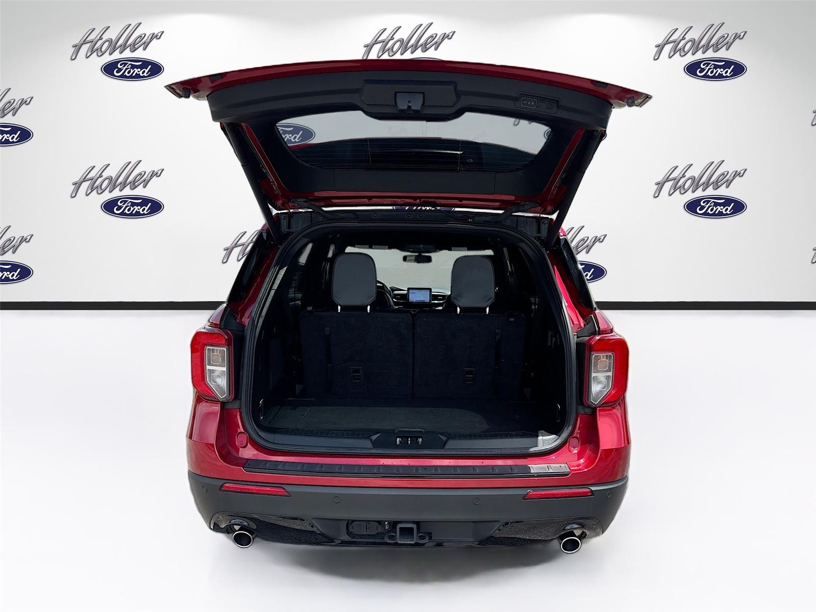 2024 Ford Explorer ST-Line