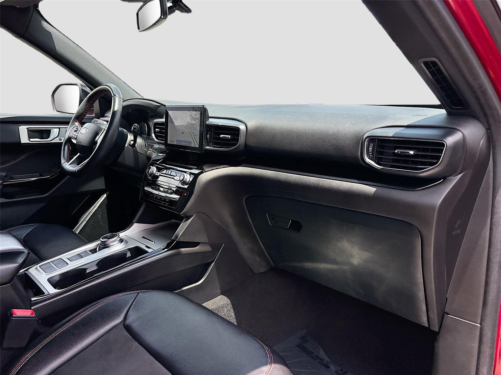 2024 Ford Explorer ST-Line