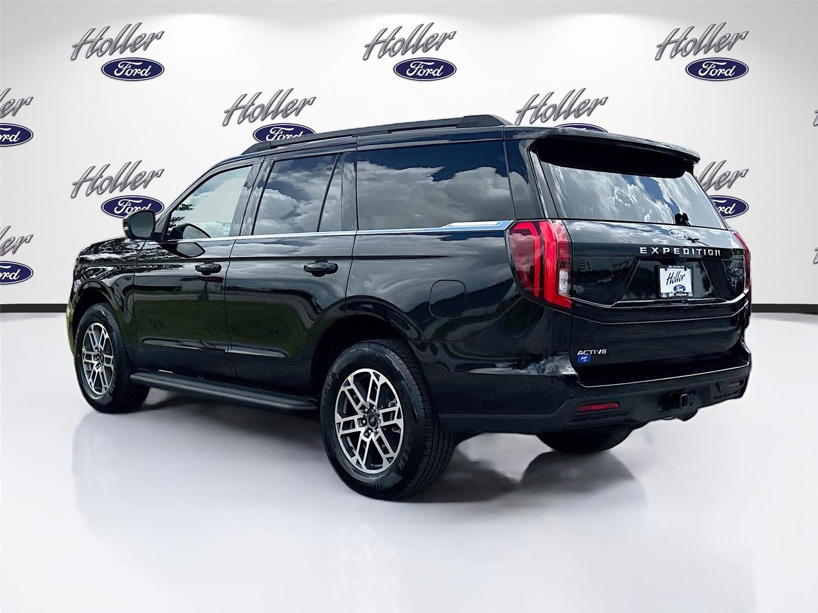 2026 Ford Expedition Active