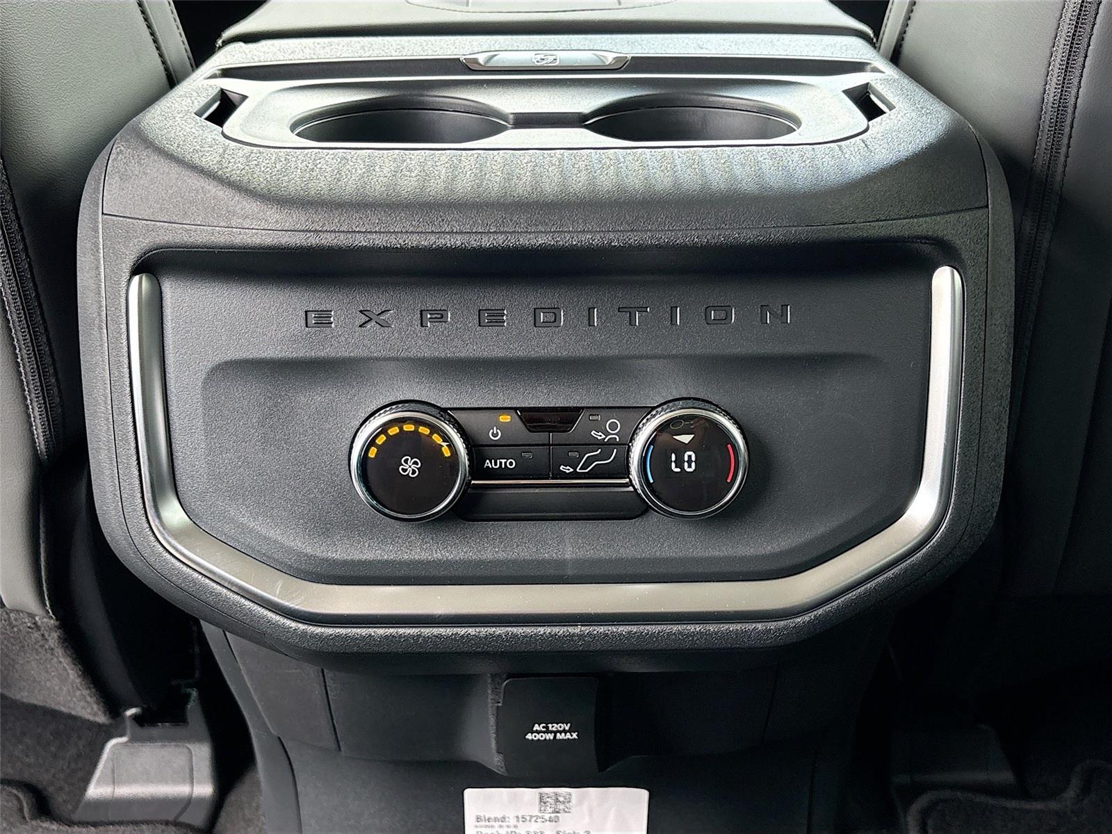 2026 Ford Expedition Active