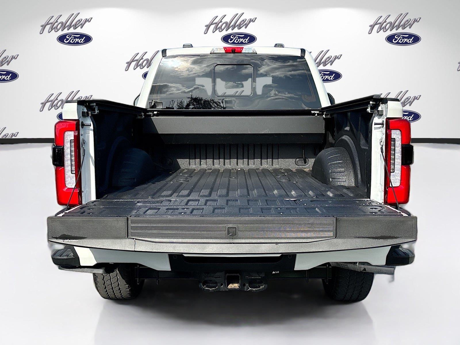 2026 Ford Super Duty F-350 SRW Platinum