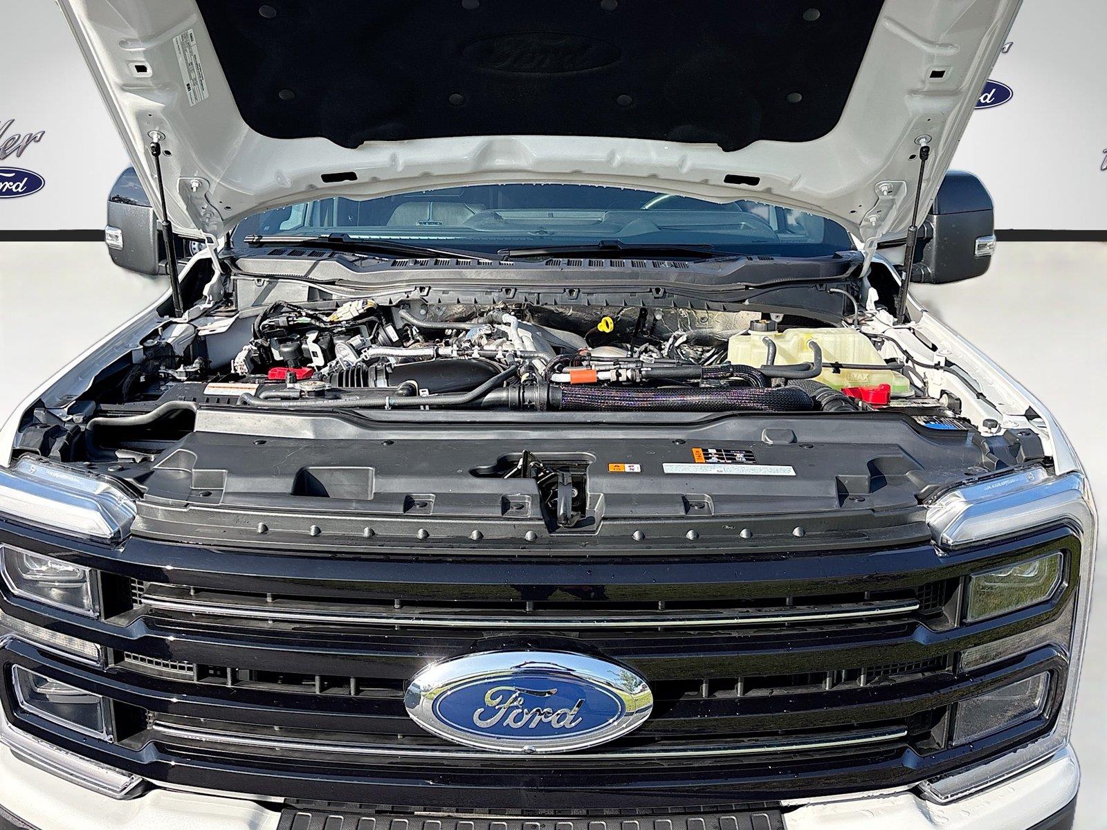 2026 Ford Super Duty F-350 SRW Platinum