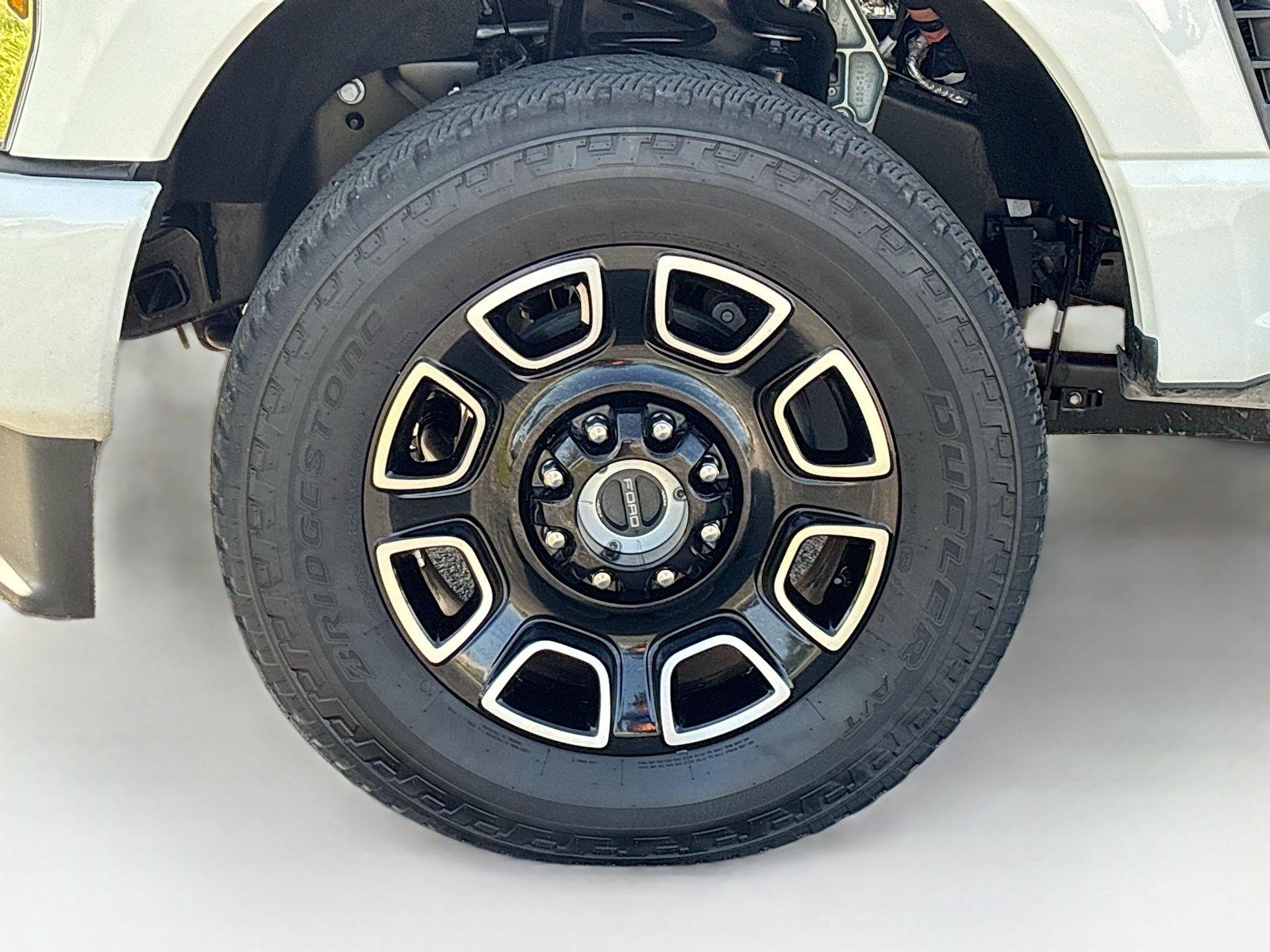 2026 Ford Super Duty F-350 SRW Platinum