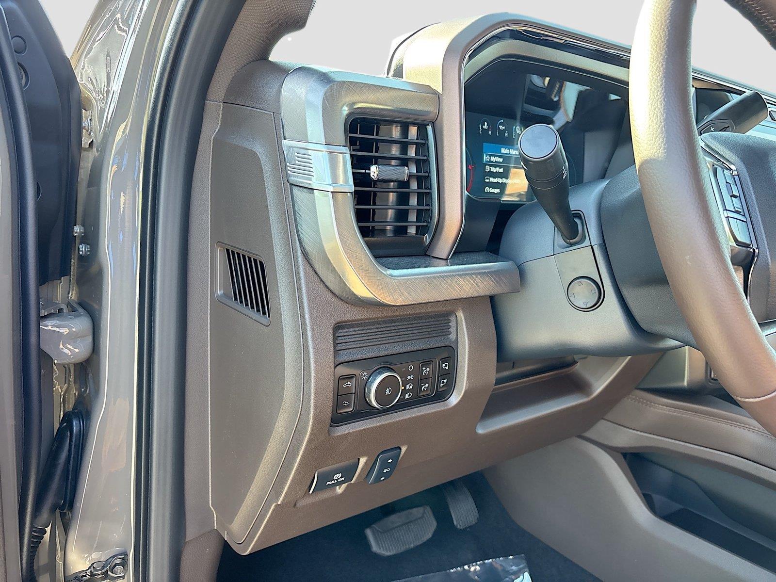 2026 Ford Super Duty F-350 SRW King Ranch