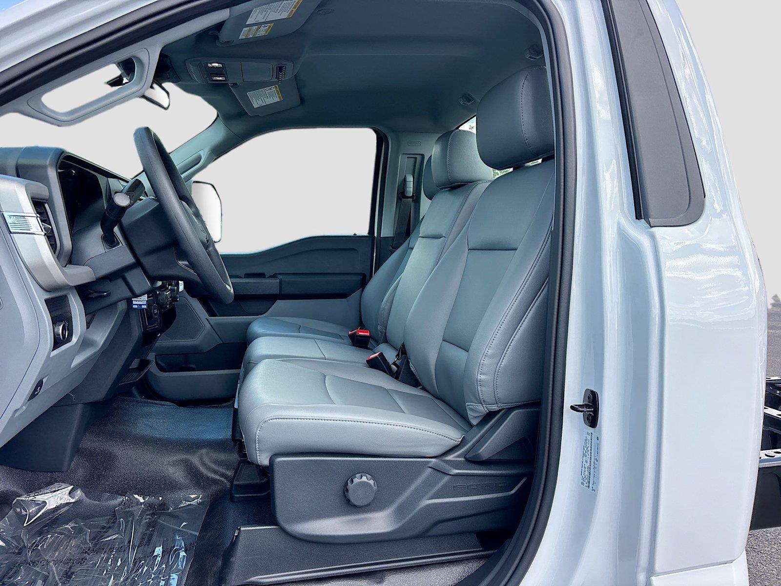 2026 Ford Super Duty F-450 DRW XL