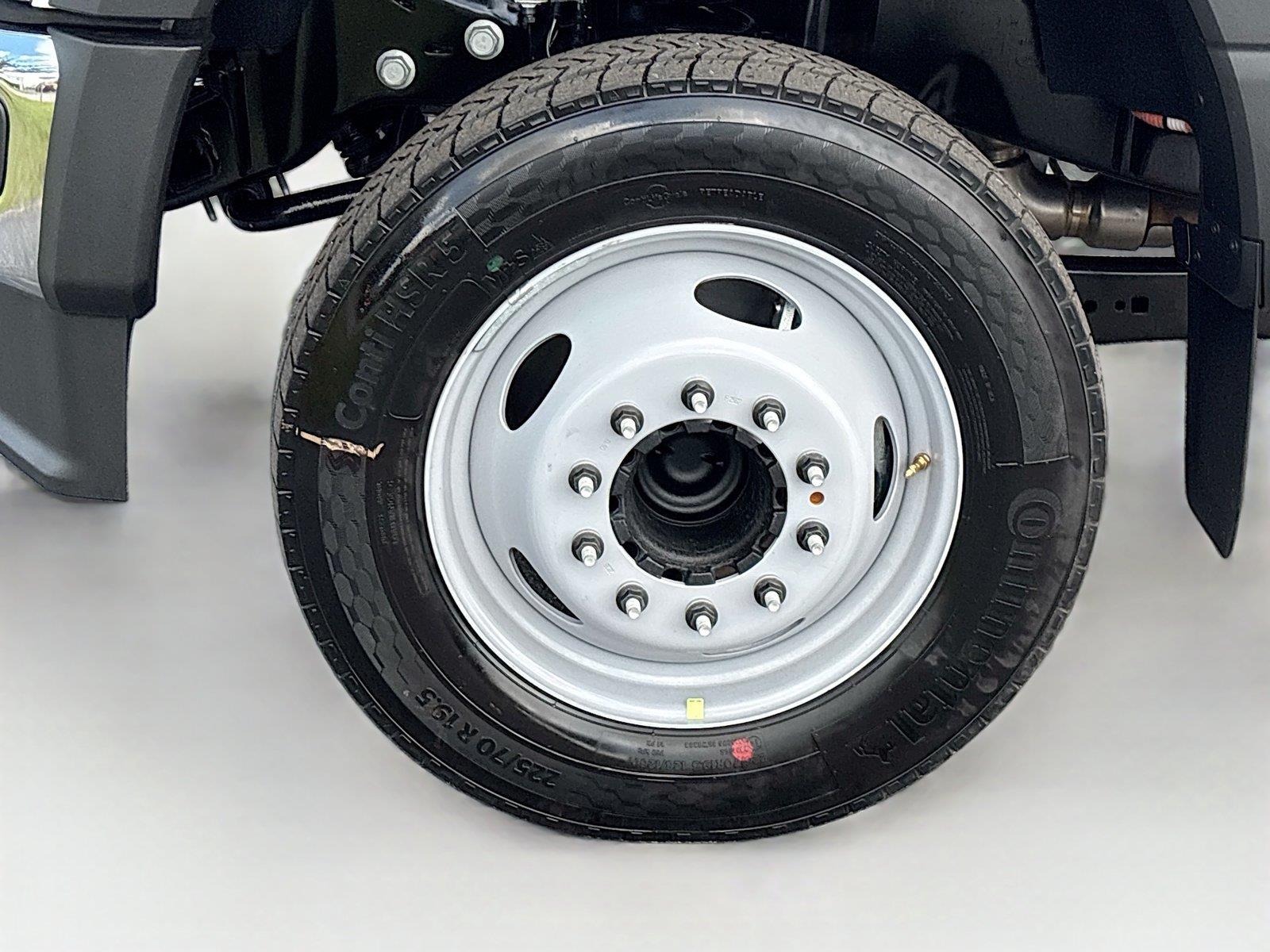 2026 Ford Super Duty F-450 DRW XL
