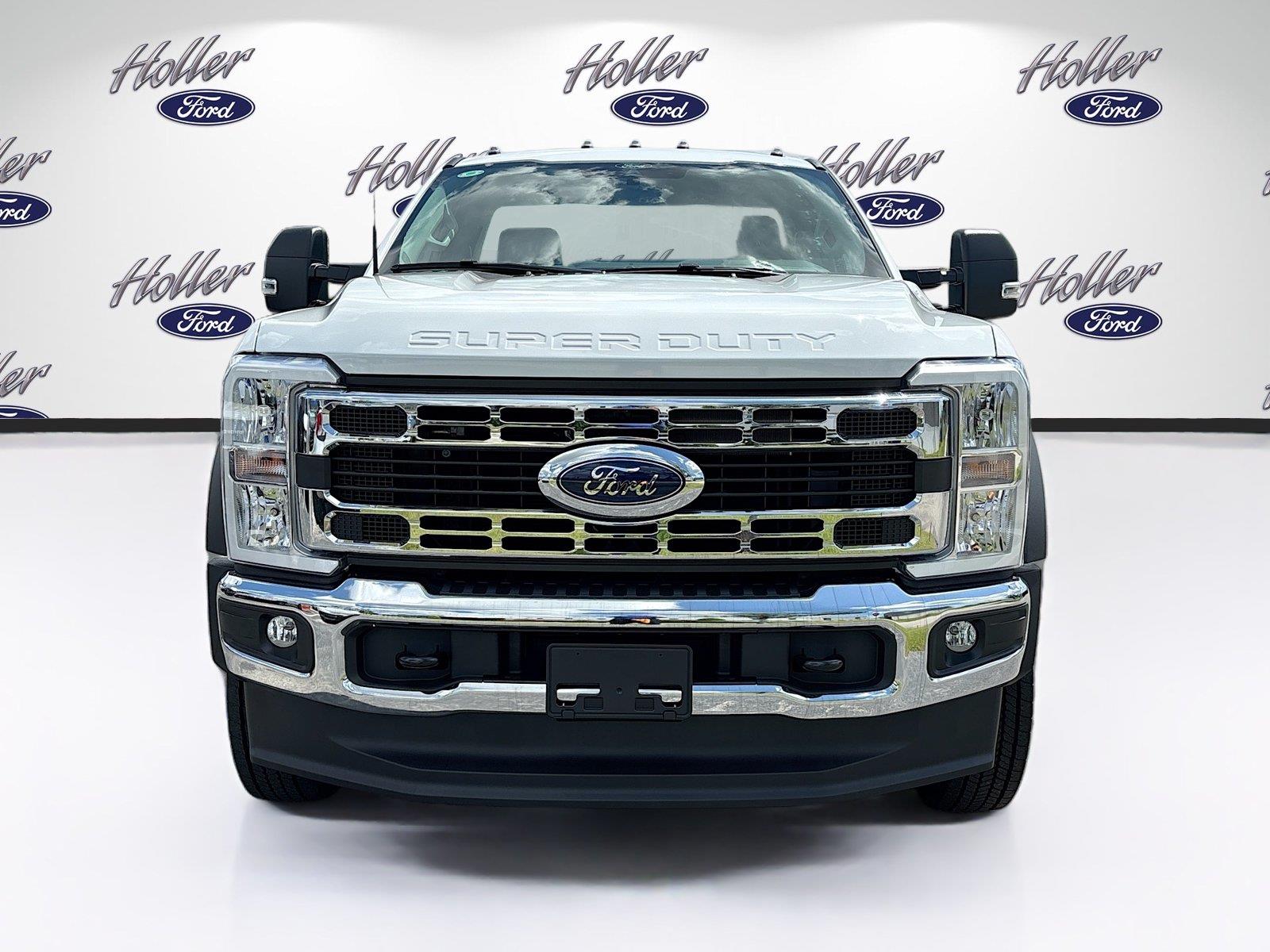 2026 Ford Super Duty F-550 DRW XL