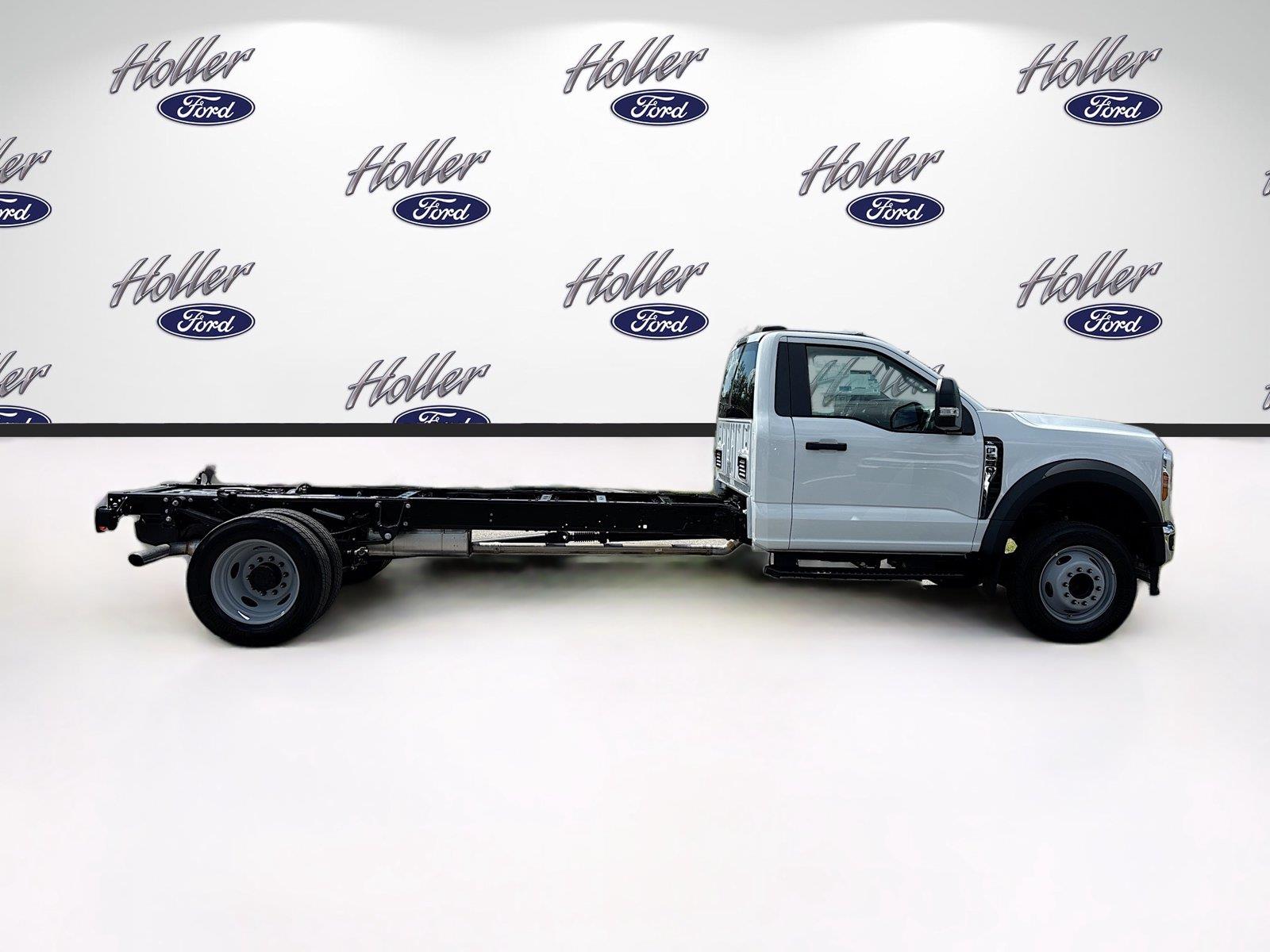 2026 Ford Super Duty F-550 DRW XL