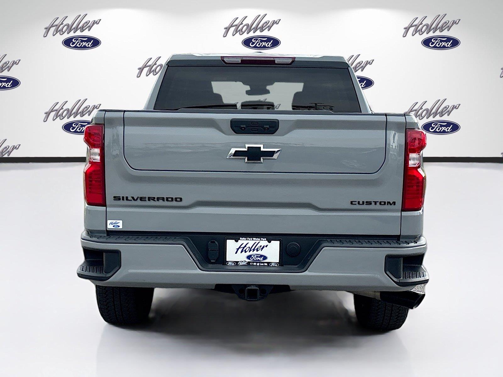 2025 Chevrolet Silverado 1500 Custom