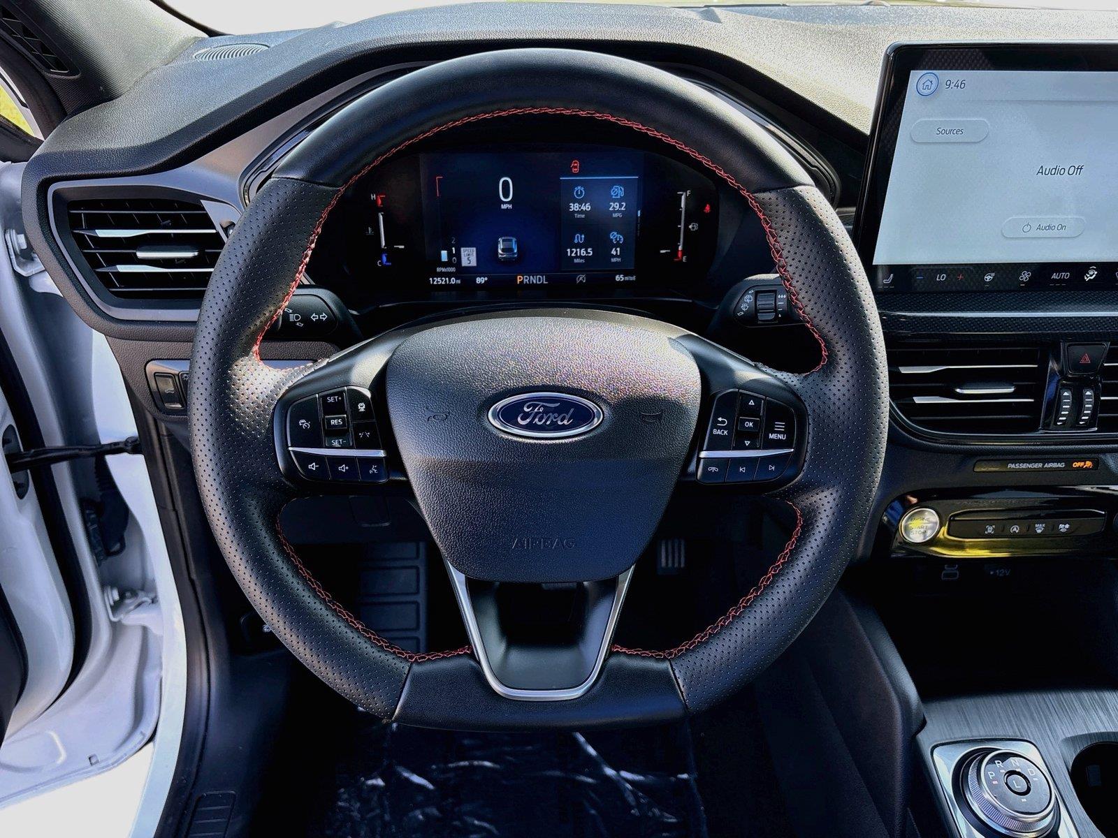 2025 Ford Escape ST-Line Select