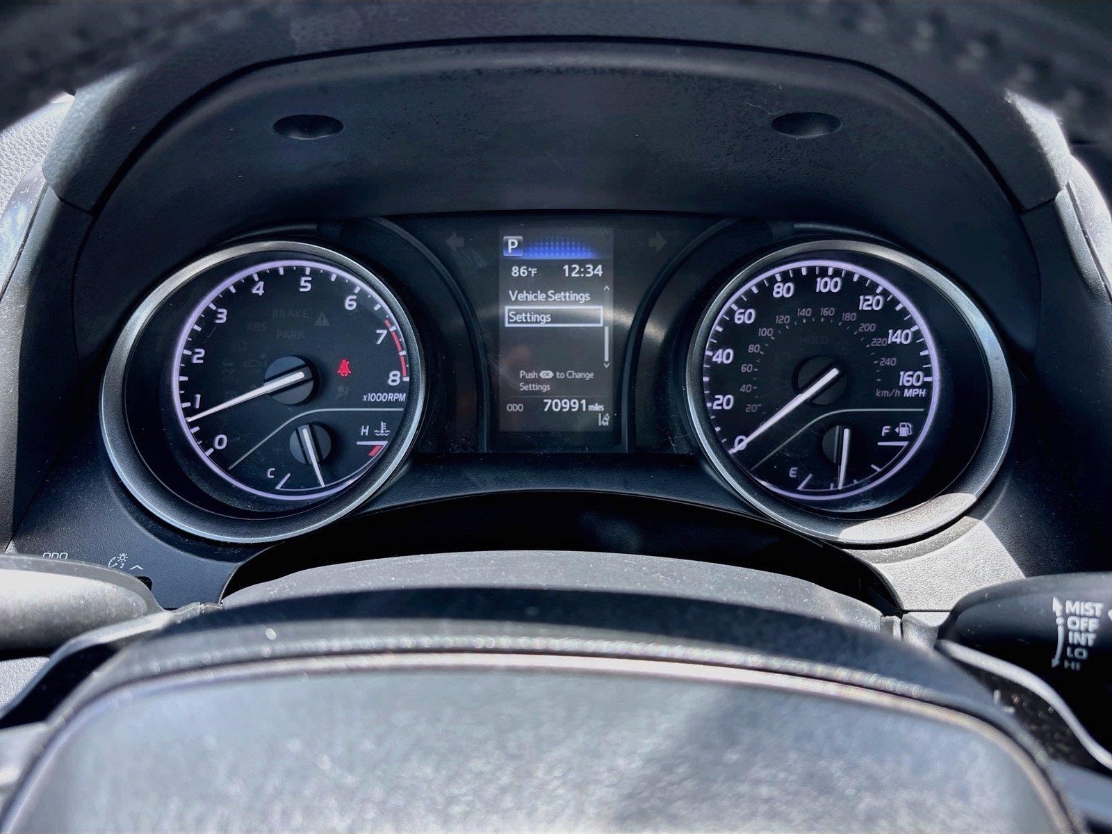 2022 Toyota Camry SE