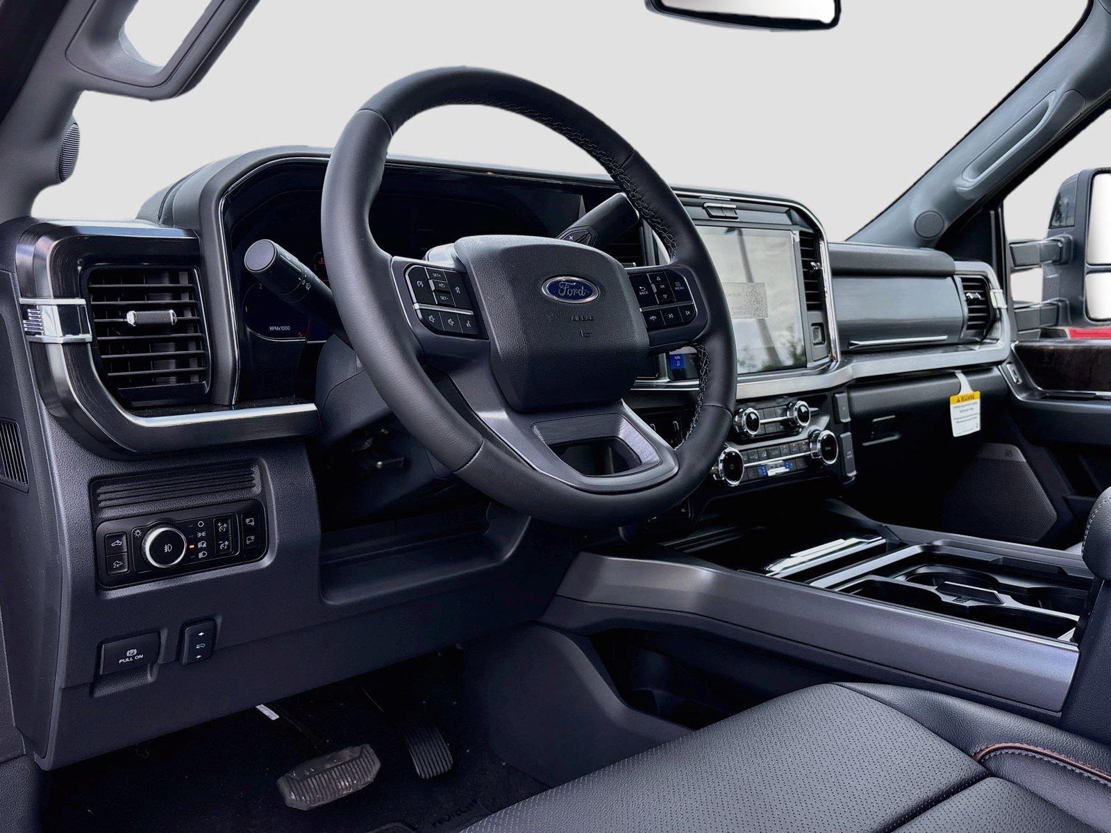 2026 Ford Super Duty F-250 SRW LARIAT