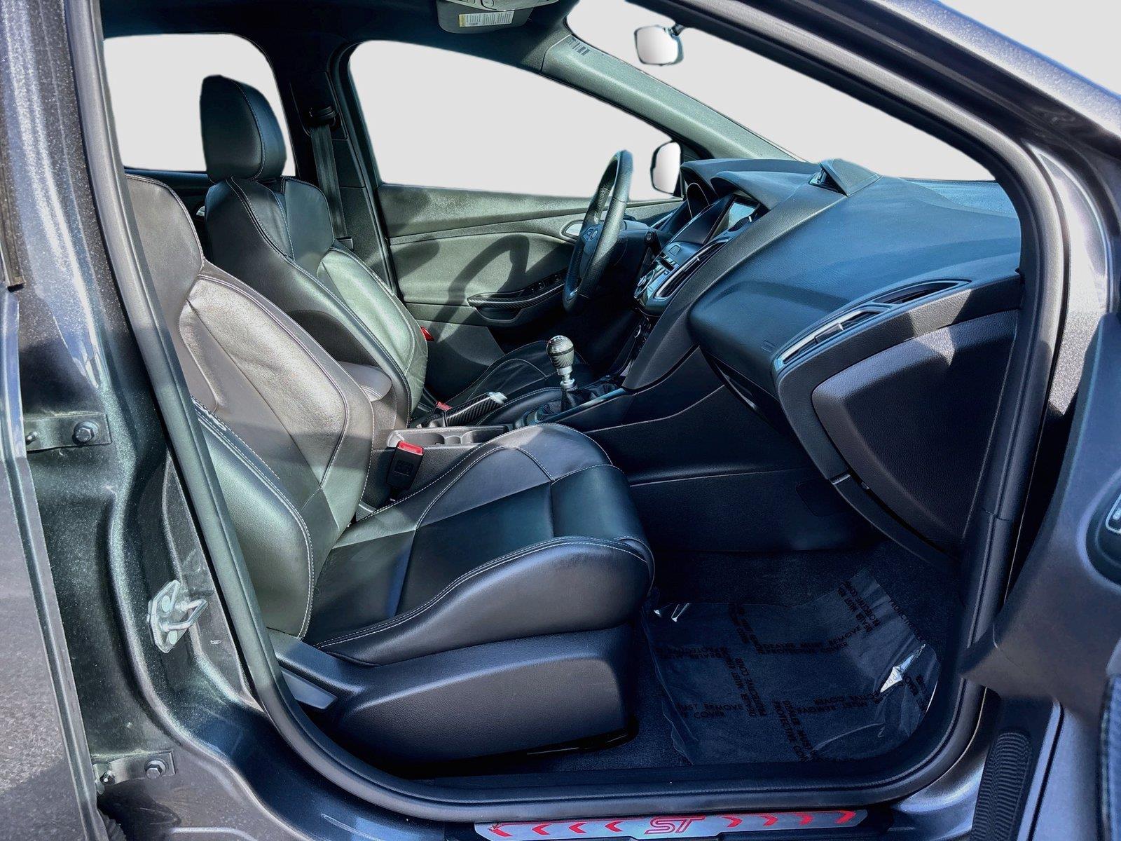 2018 Ford Focus ST