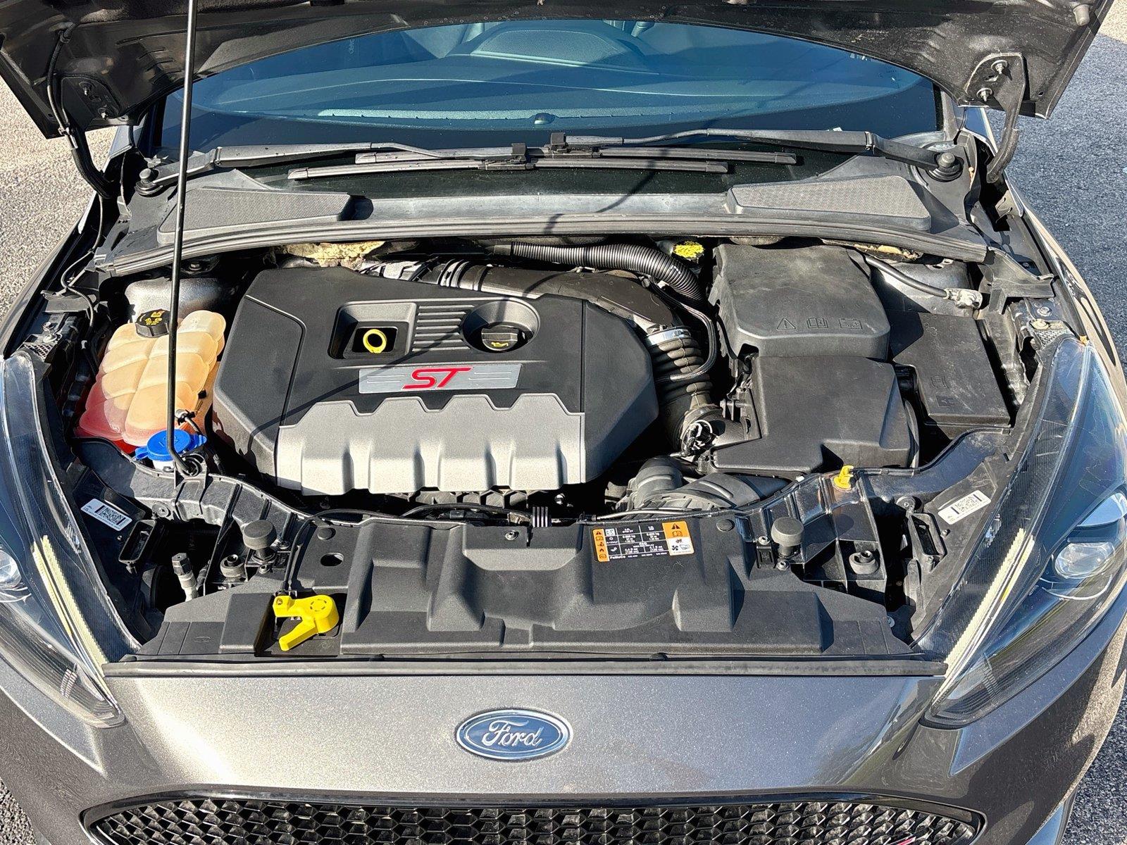 2018 Ford Focus ST