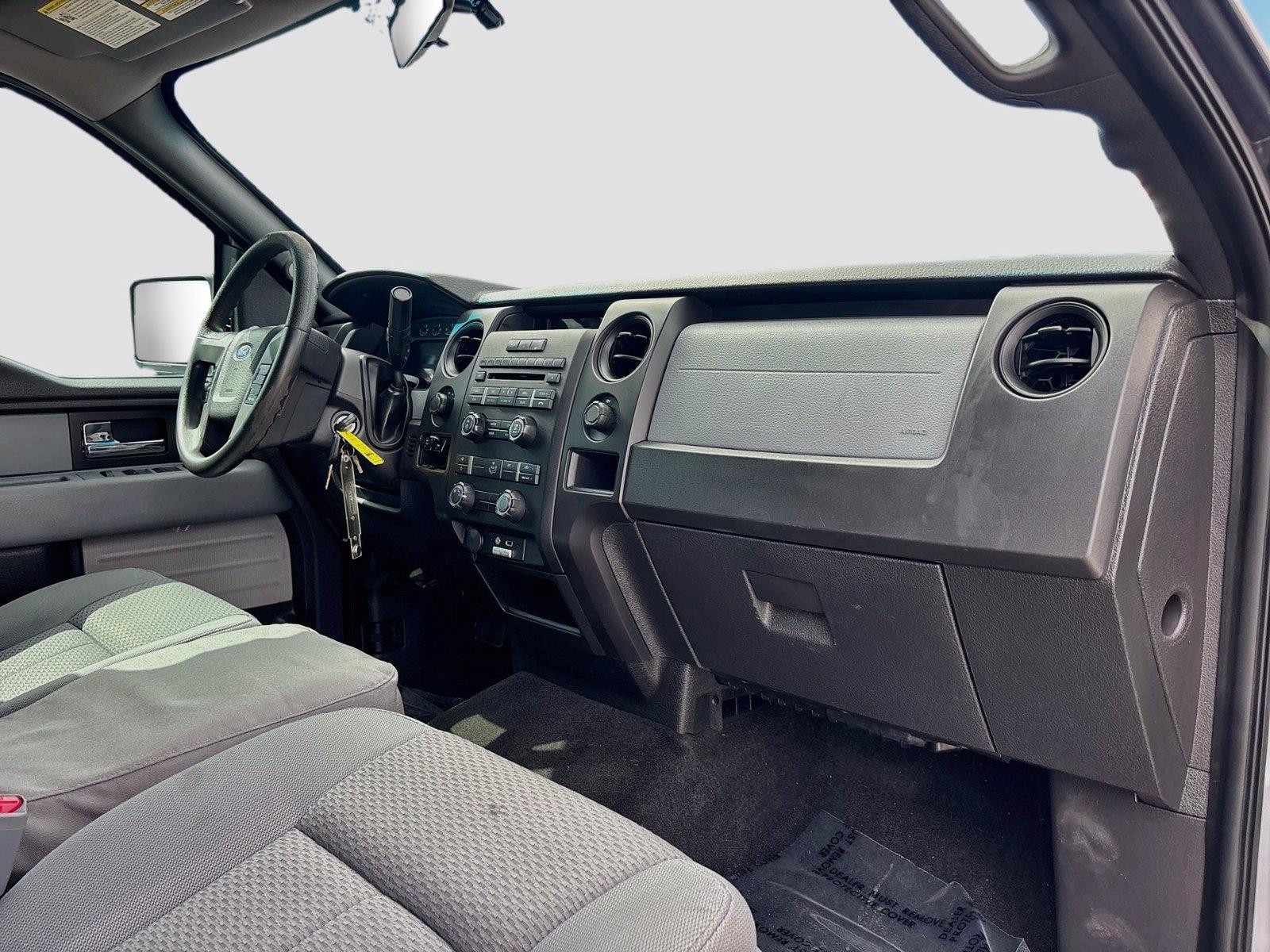 2013 Ford F-150 STX