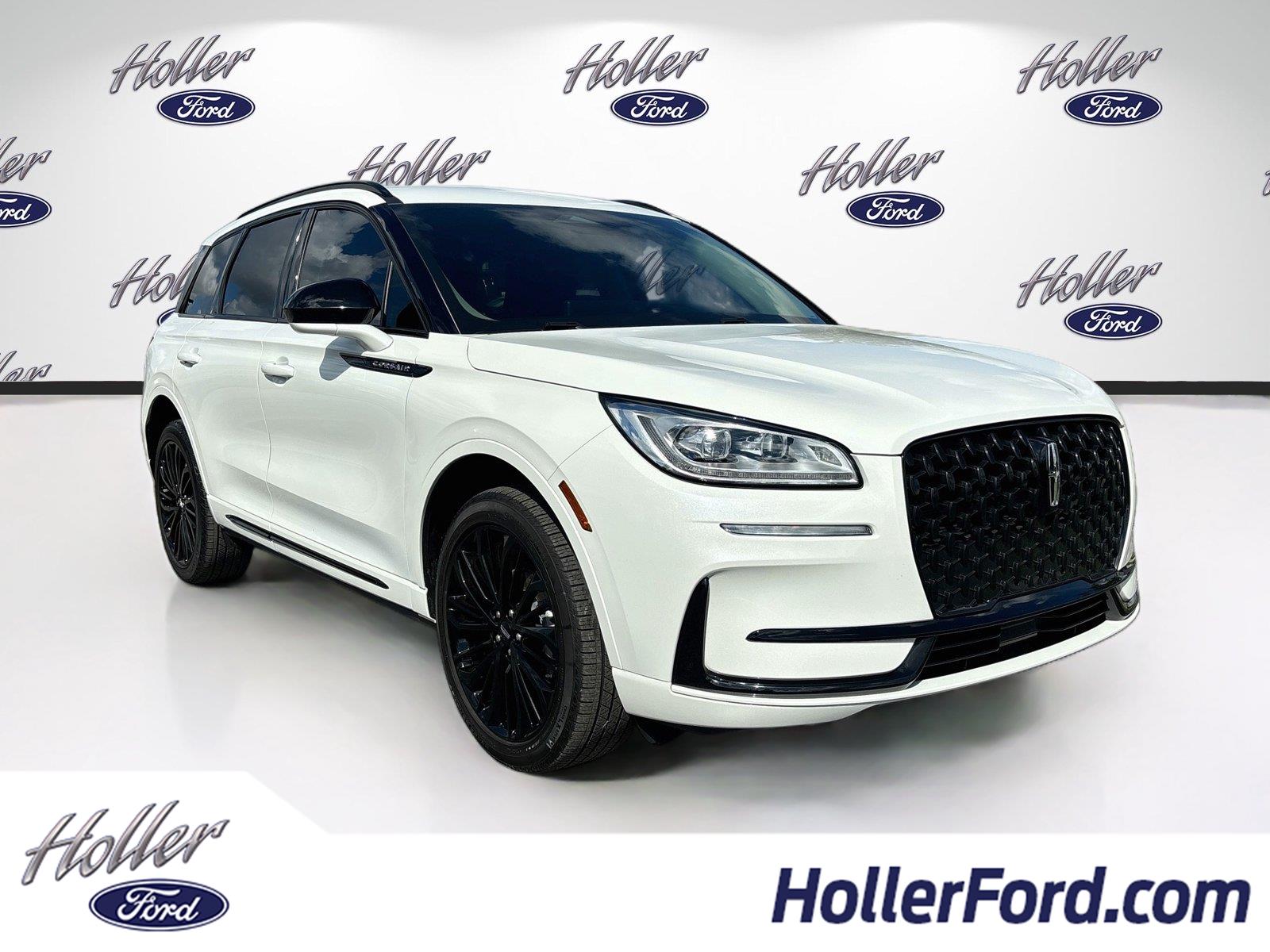 Pristine White Metallic Tri-Coat 2024 Lincoln Corsair SUV / Crossover Front-Wheel Drive 8-Speed Automatic