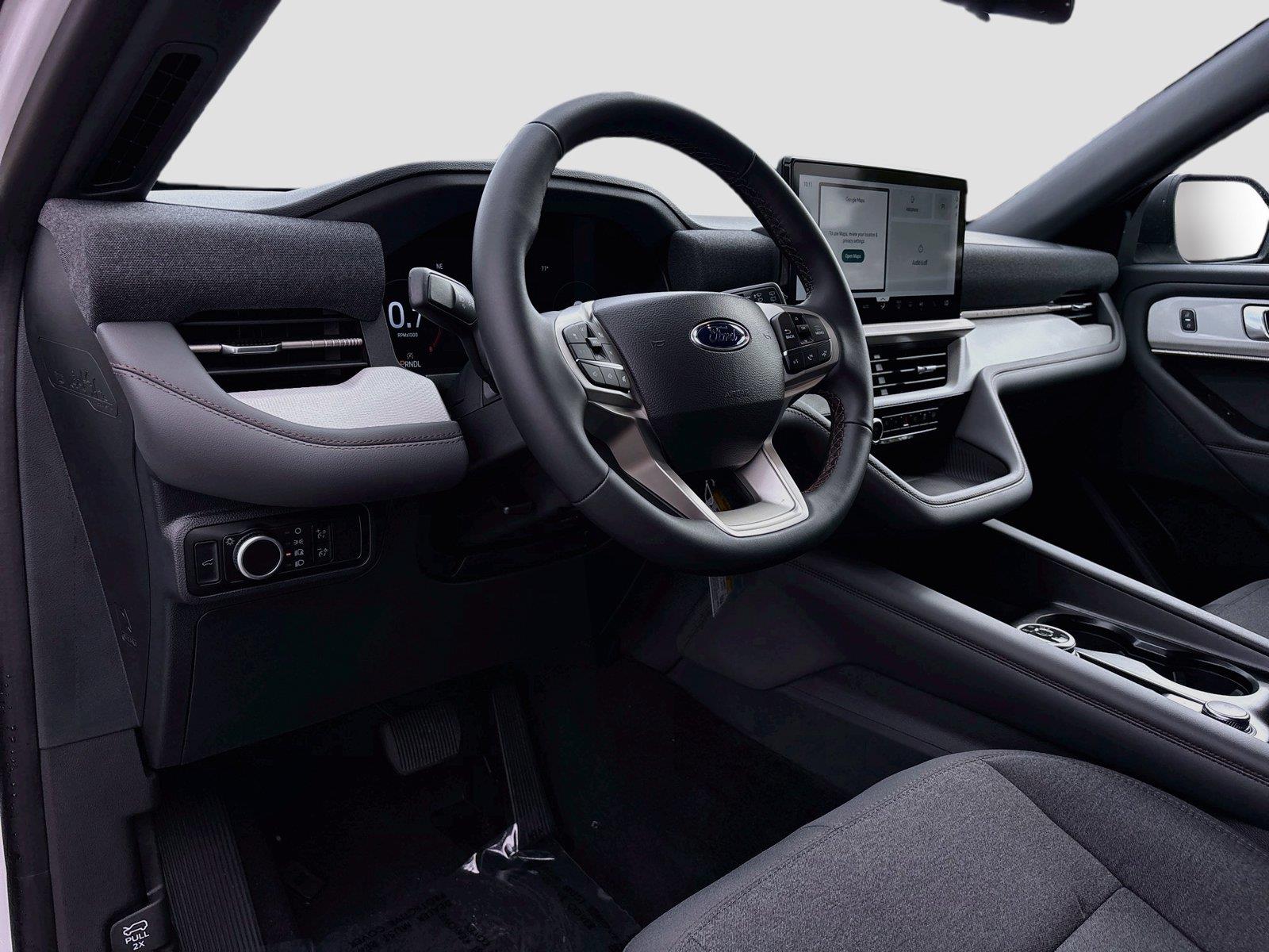 2027 Ford Explorer Active w/200A Pkg