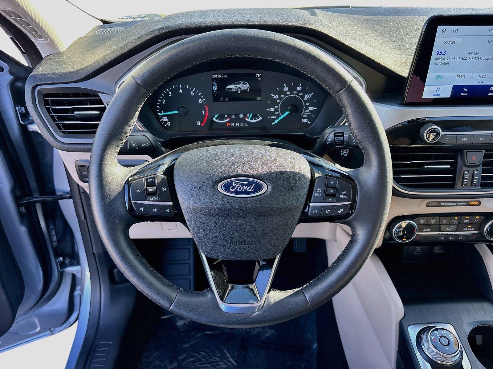 2022 Ford Escape SEL
