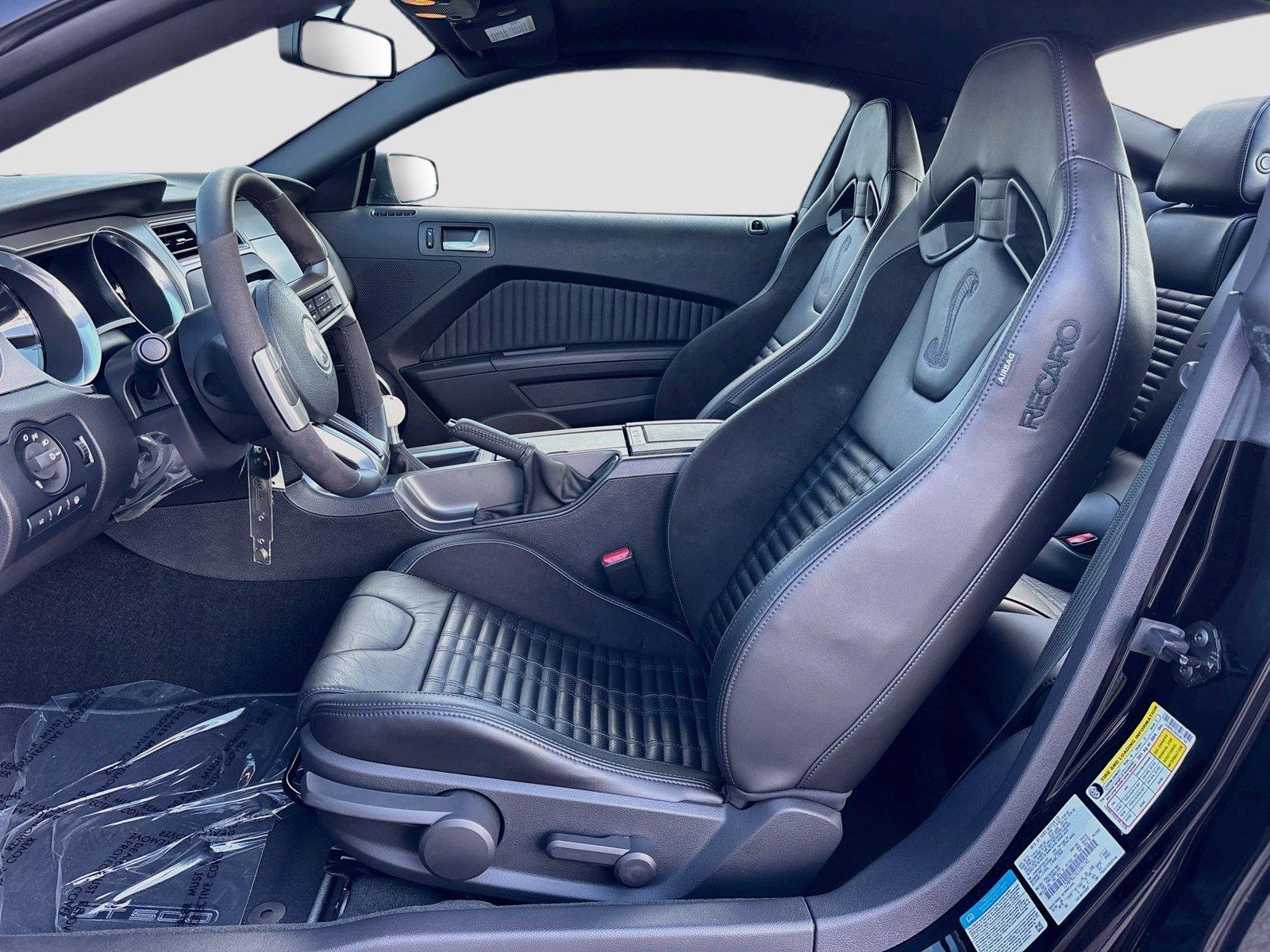 2014 Ford Shelby GT500 Base