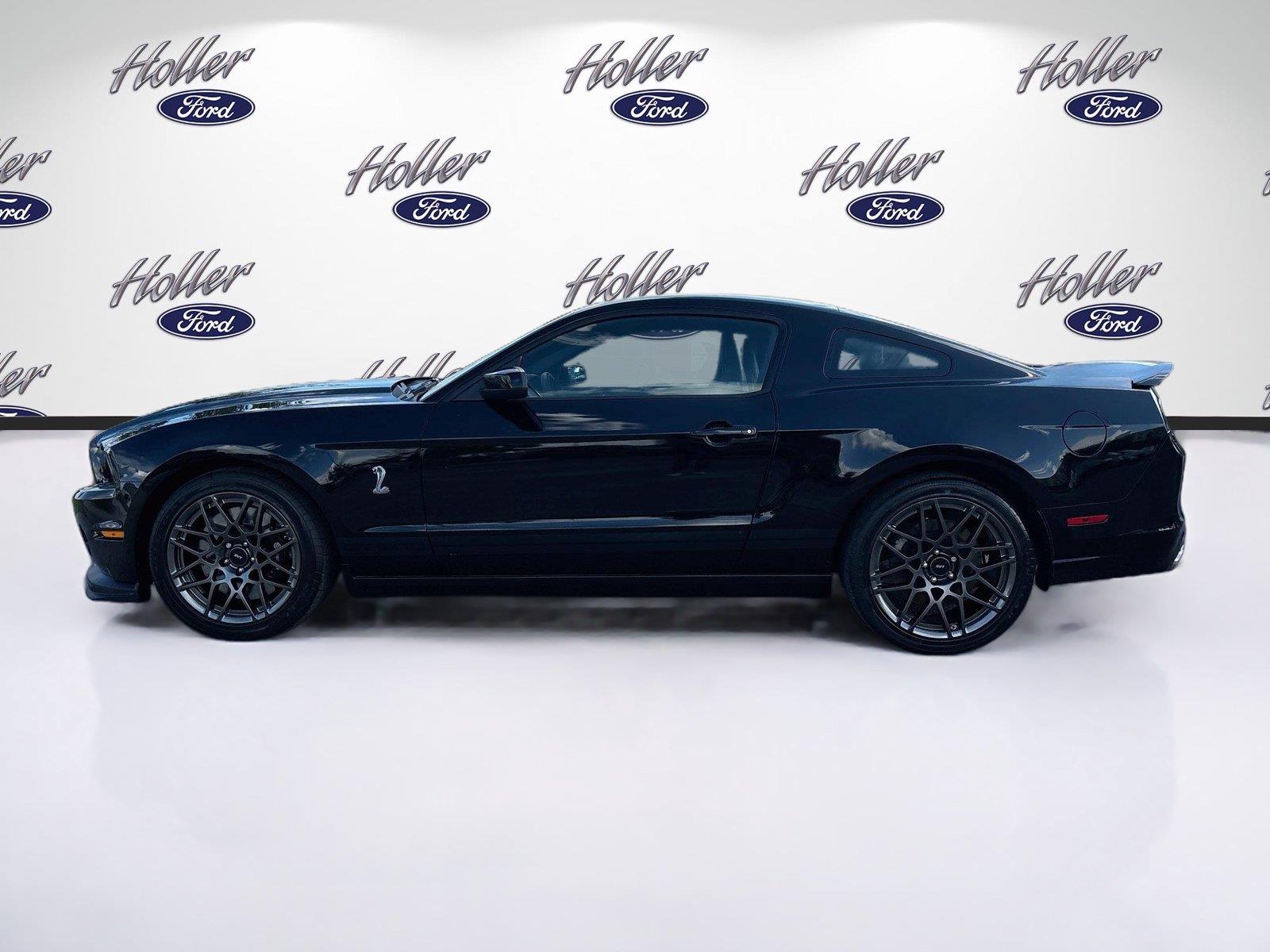 2014 Ford Shelby GT500 Base