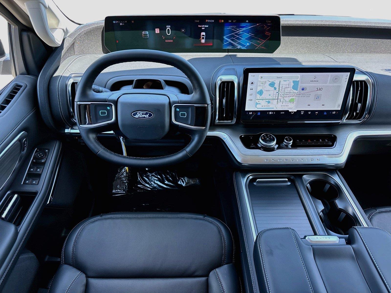 2027 Ford Expedition Platinum