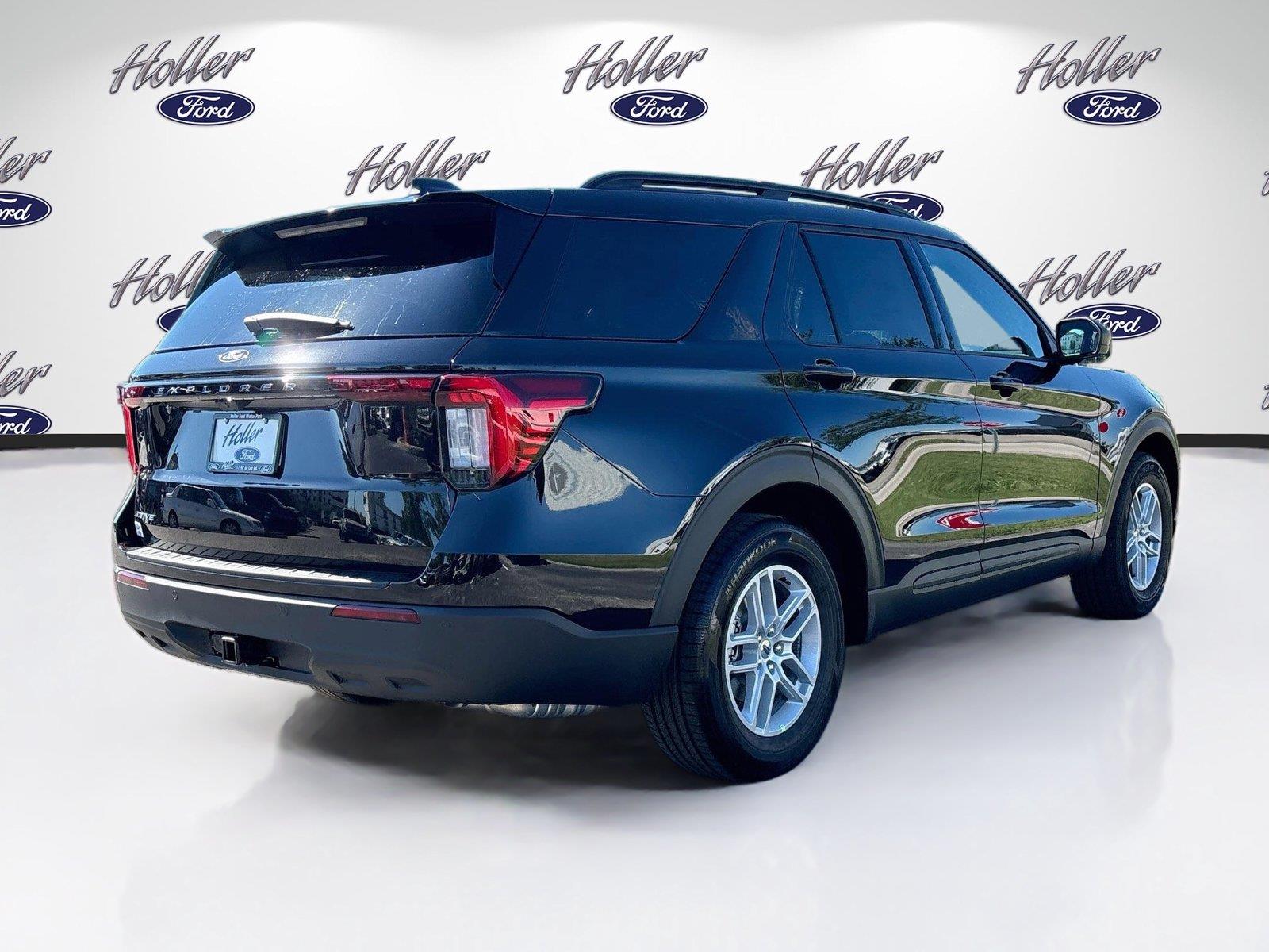 2027 Ford Explorer Active w/200A Pkg