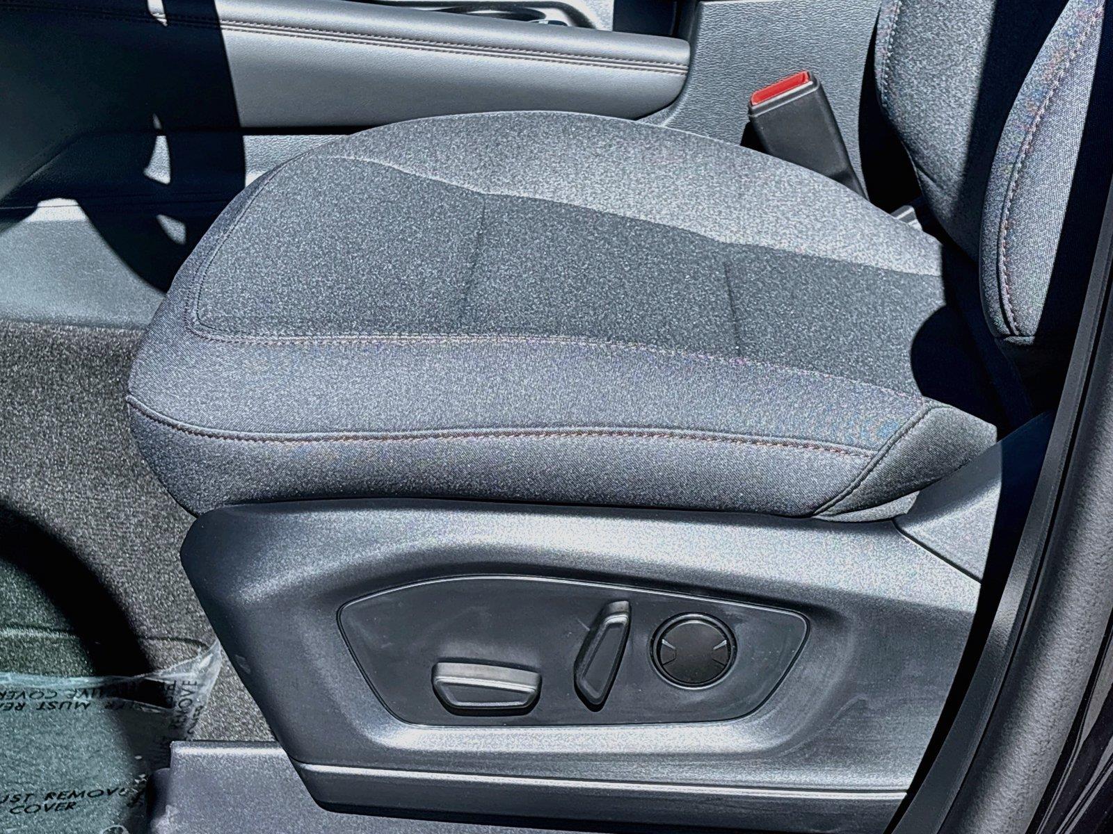 2027 Ford Explorer Active w/200A Pkg