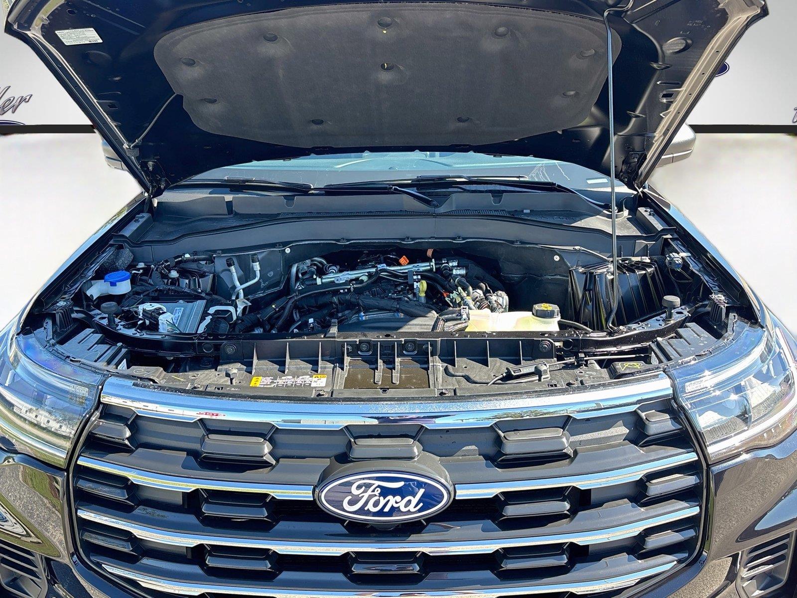 2027 Ford Explorer Active w/200A Pkg
