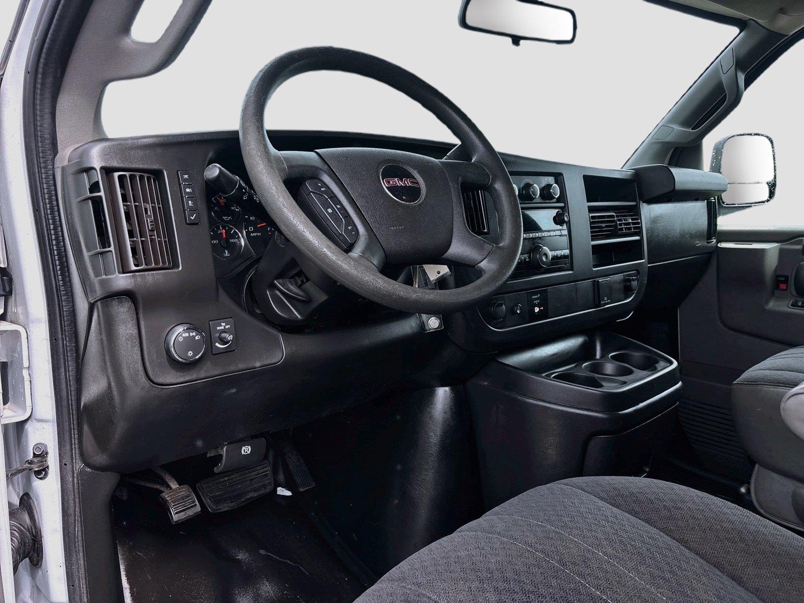 2019 GMC Savana Cargo Van VAN 2500 RWD 135″