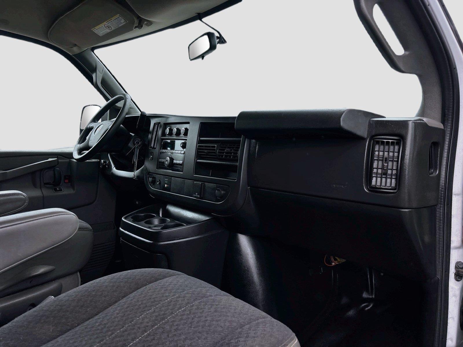 2019 GMC Savana Cargo Van VAN 2500 RWD 135″
