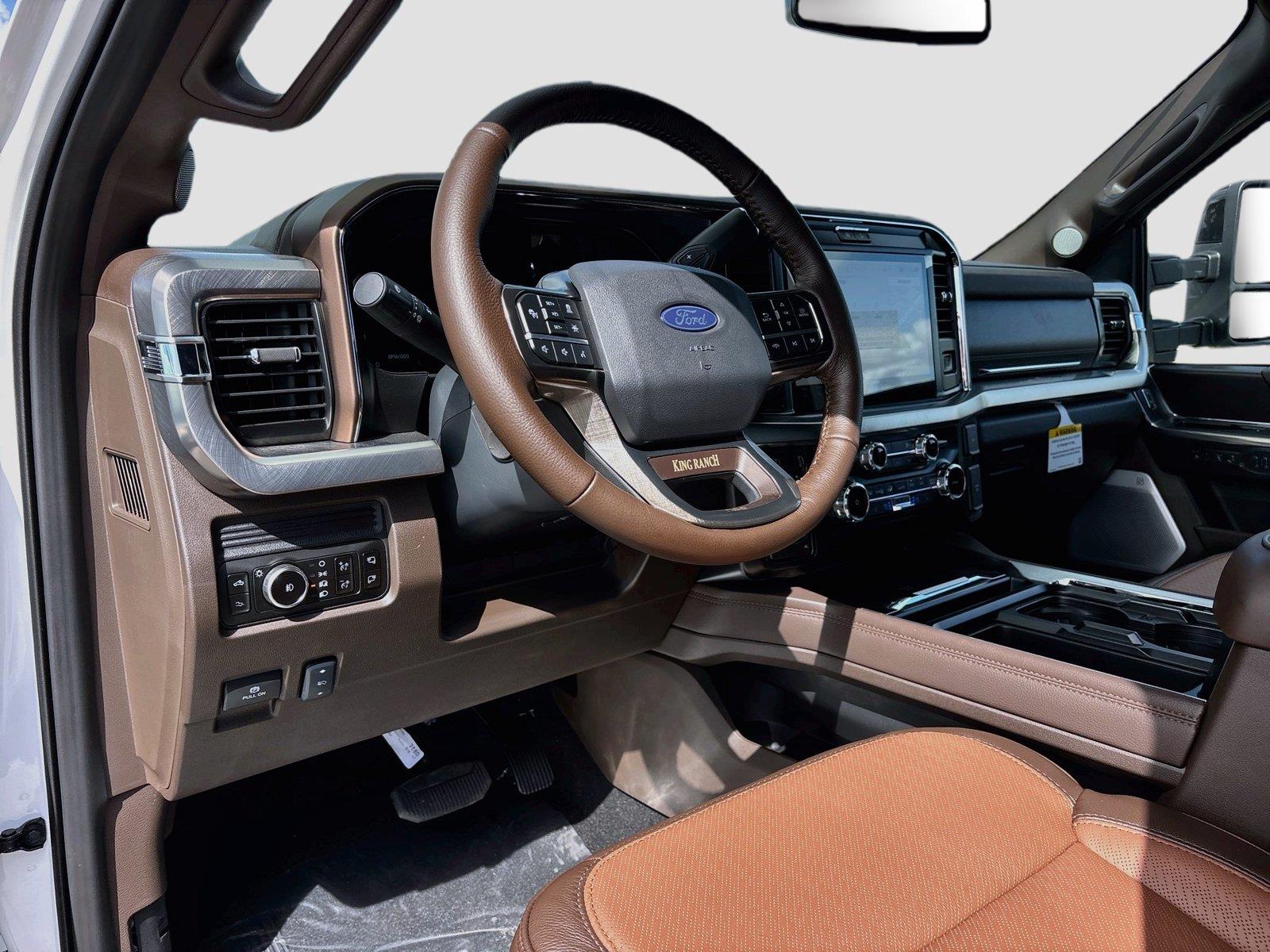2027 Ford Super Duty F-350 DRW King Ranch