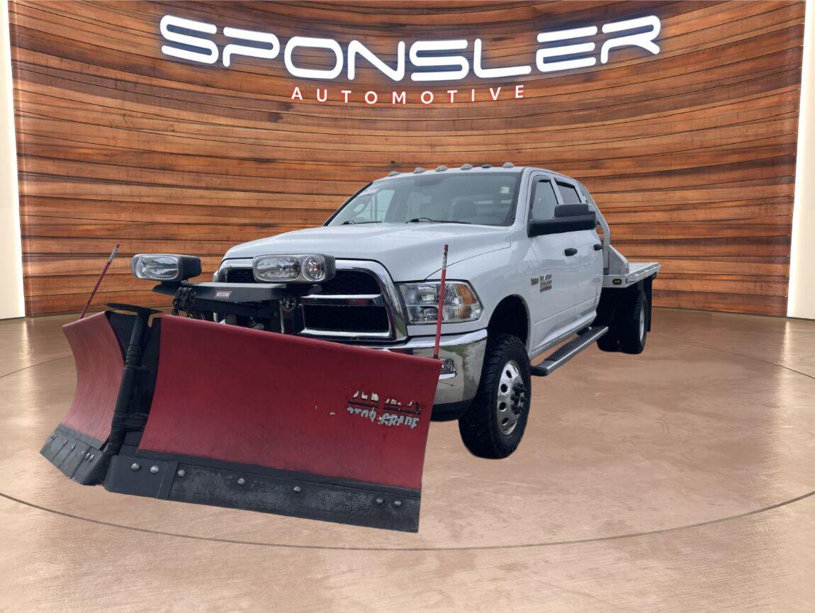 2015 RAM 3500 Chassis Tradesman Crew Cab 4WD    