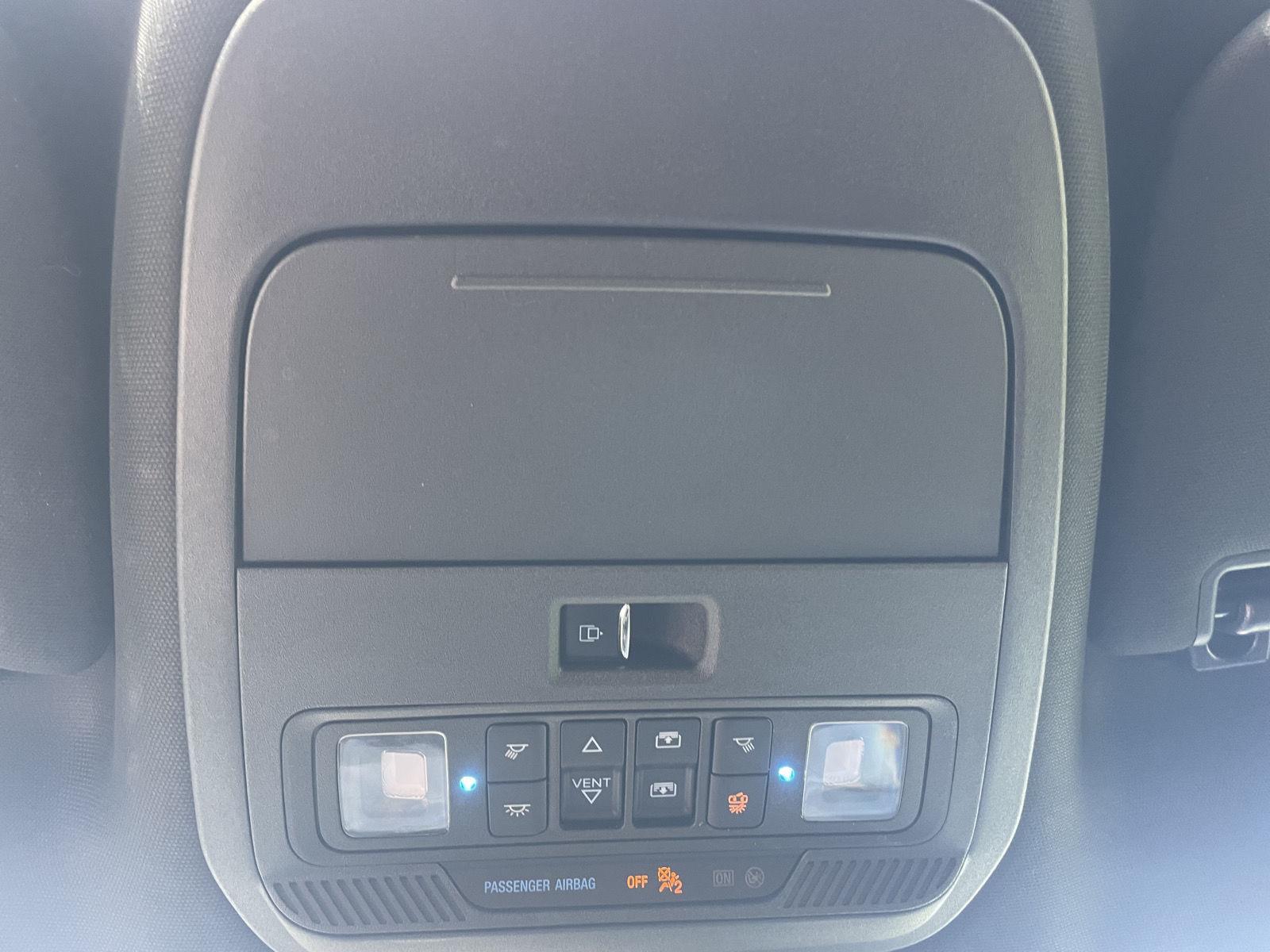 2023 Hot Pepper Red Tinted Clearcoat Ford F-150 XLT 4X4 Truck