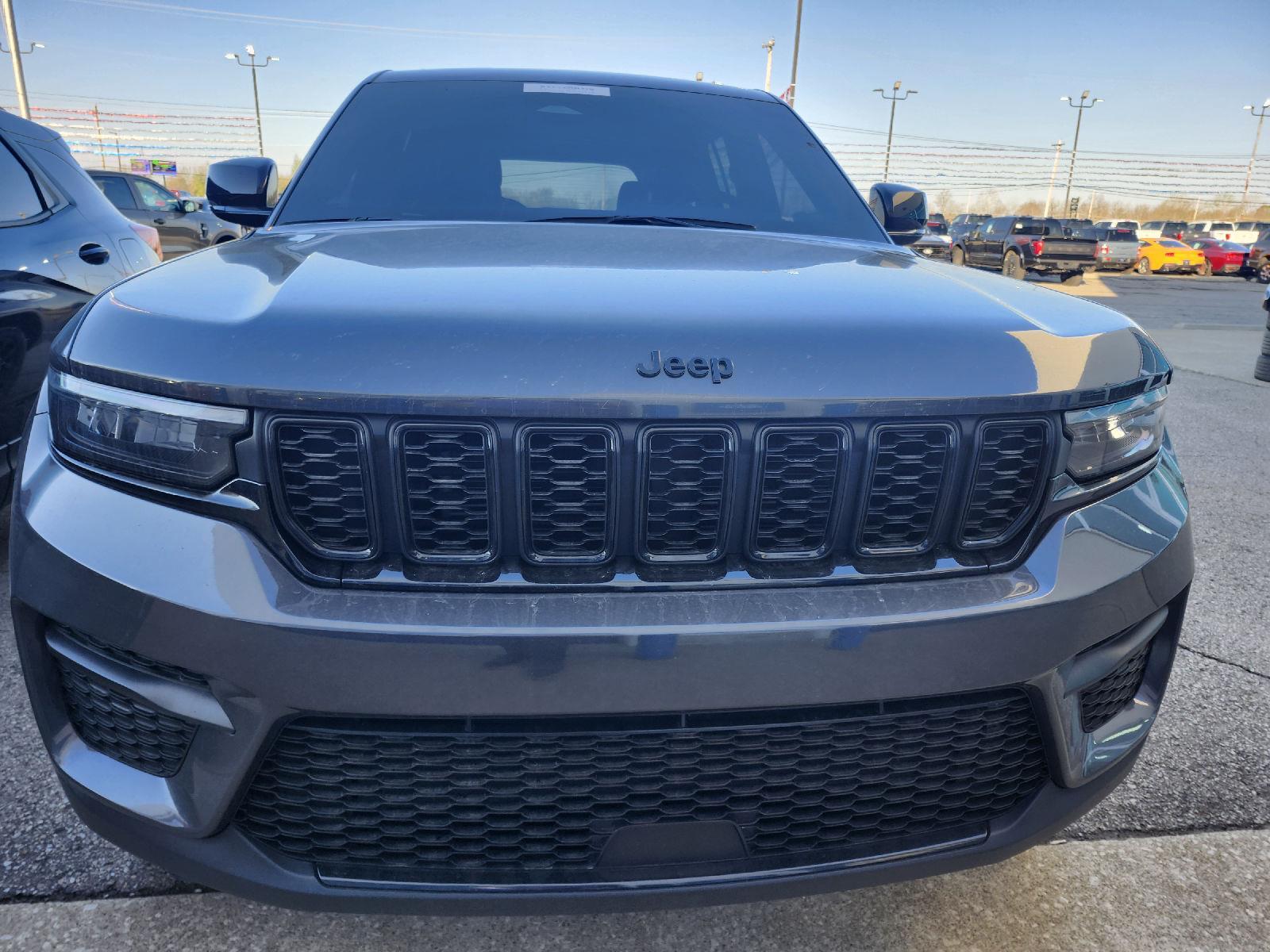 2024 Baltic Gray Metallic Clearcoat Jeep Grand Cherokee Altitude X 4X4 SUV