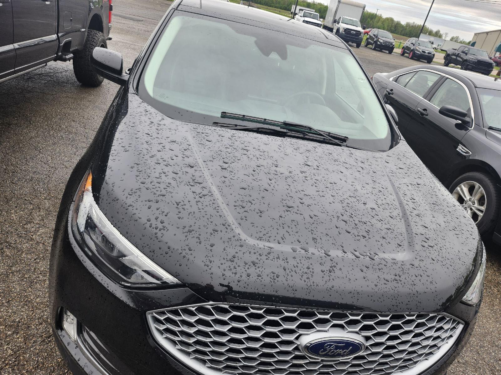 2024 Agate Black Ford Edge SEL AWD SUV
