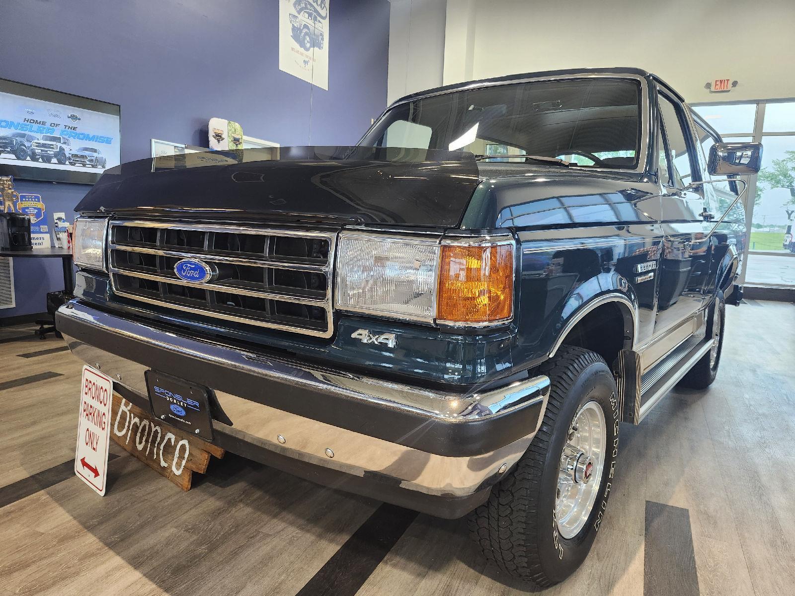  1991 Ford Bronco SUV / Crossover Four-Wheel Drive 