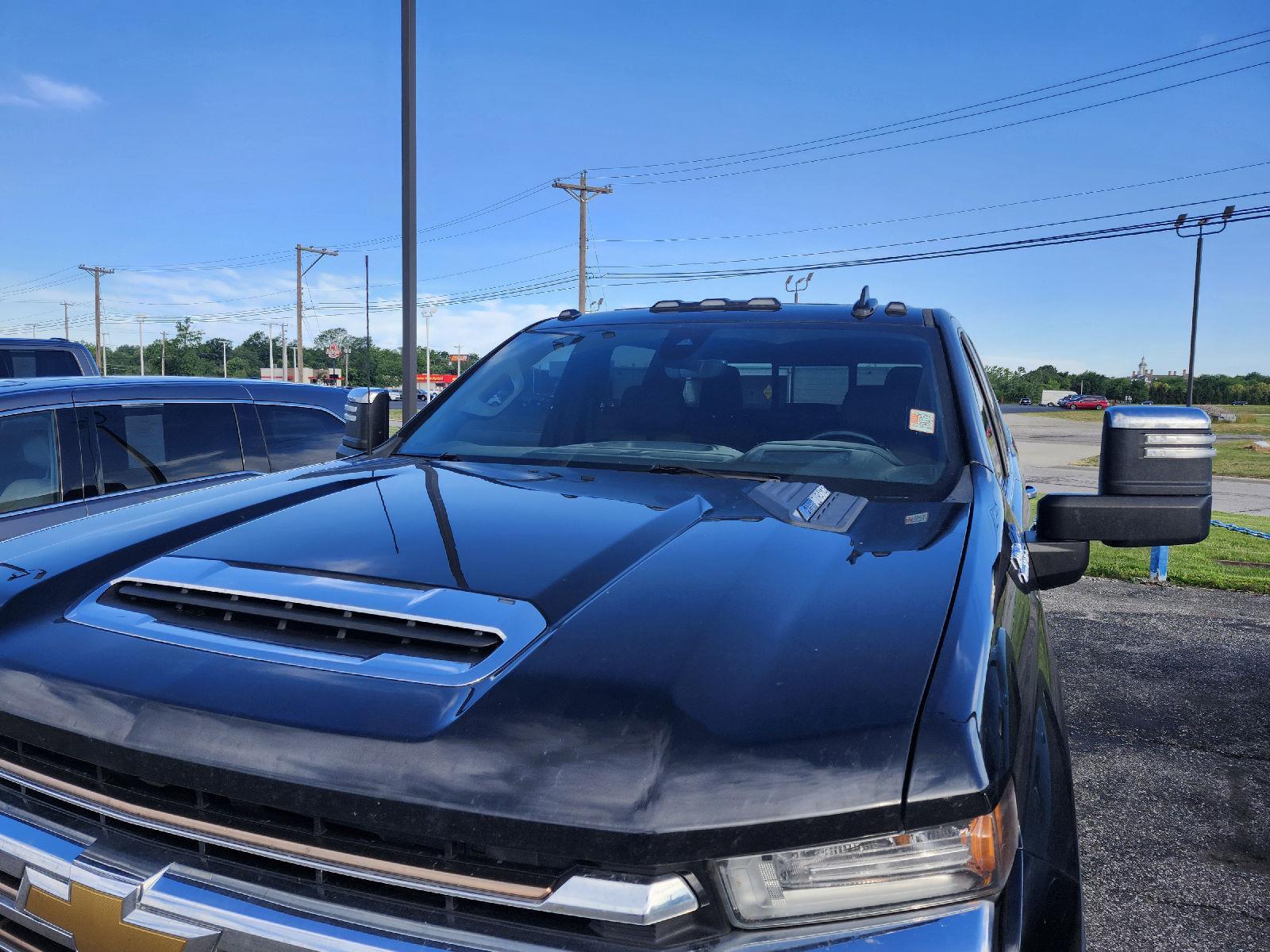 2021 Chevrolet SILVERADO K2500 4X4 Truck