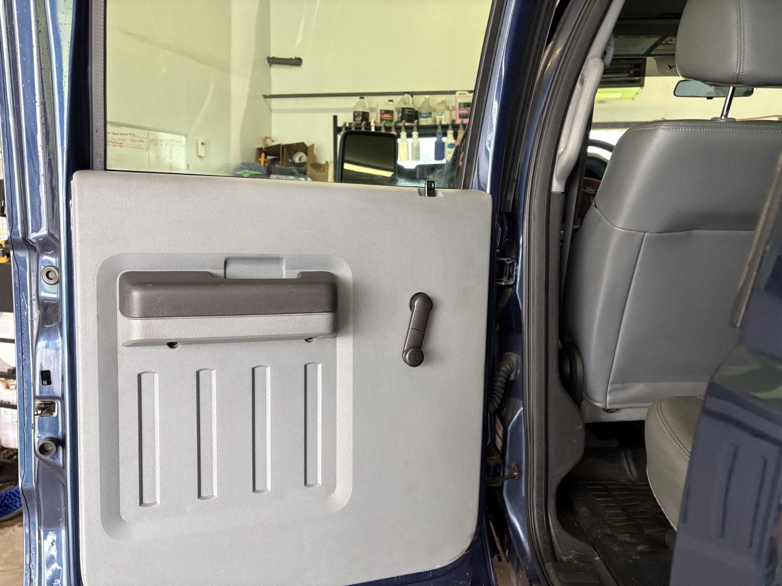 2013 Blue Jeans Metallic Ford Super Duty F-250 SRW XL 4X4 Truck