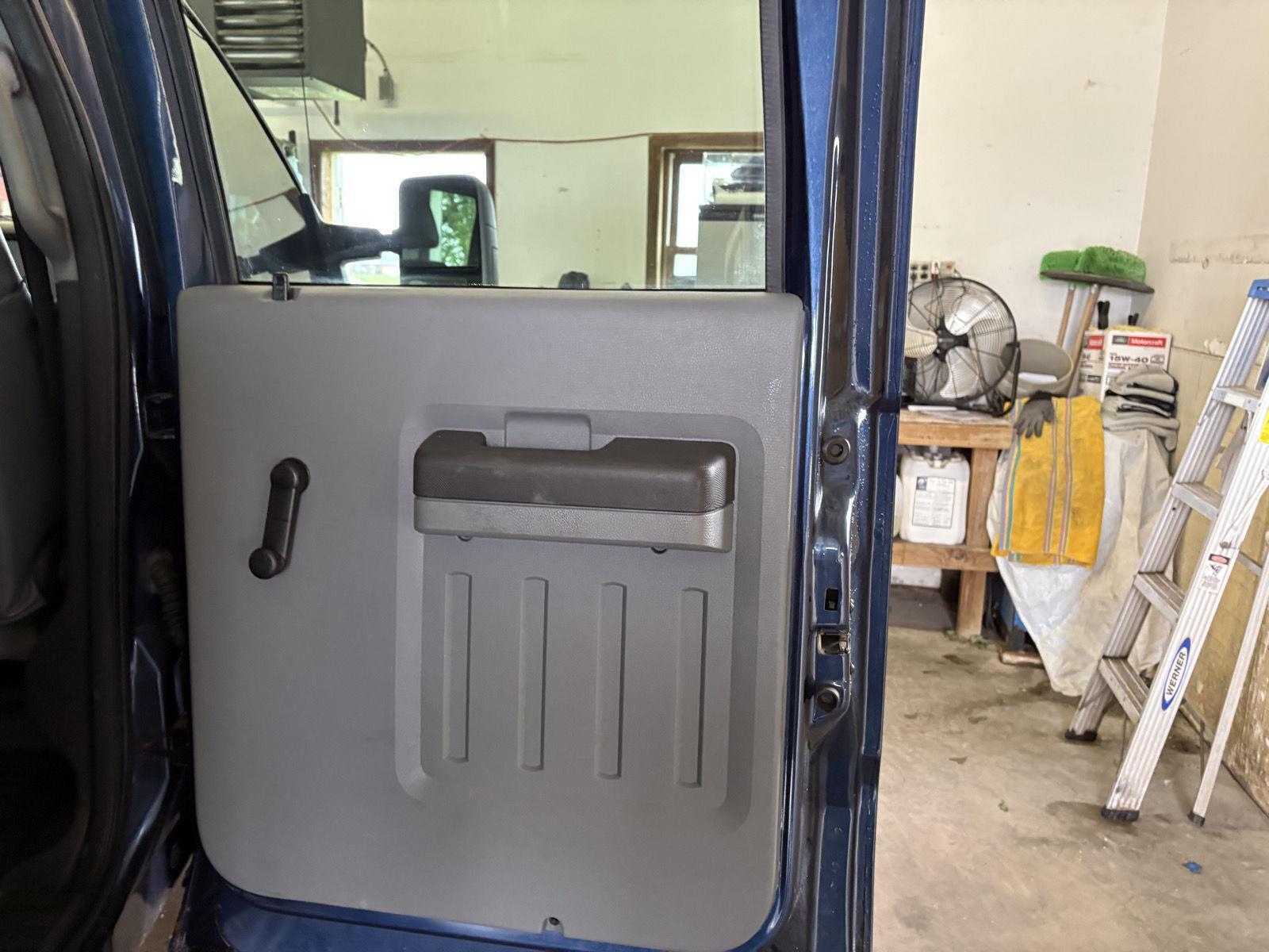 2013 Blue Jeans Metallic Ford Super Duty F-250 SRW XL 4X4 Truck