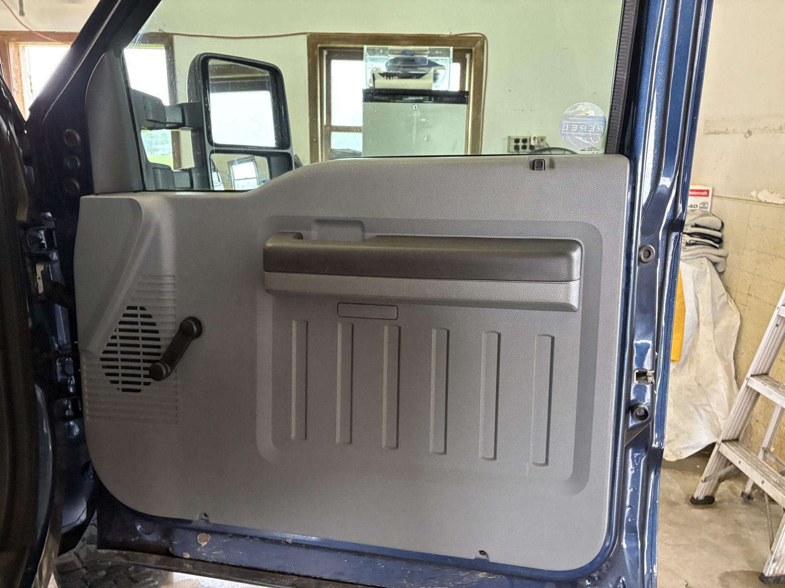 2013 Blue Jeans Metallic Ford Super Duty F-250 SRW XL 4X4 Truck