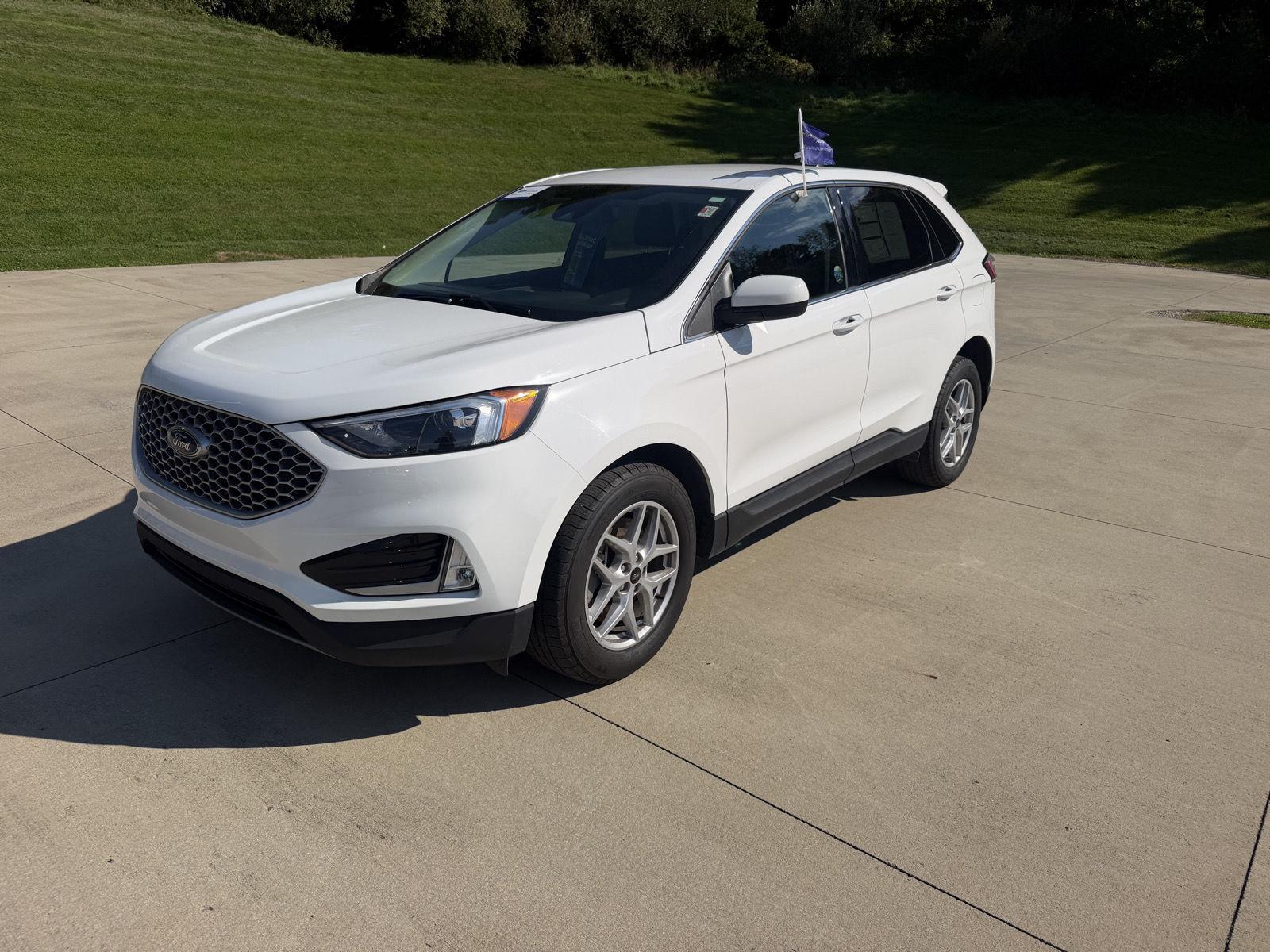 Oxford White 2024 Ford Edge SUV / Crossover All-Wheel Drive 8-Speed Automatic